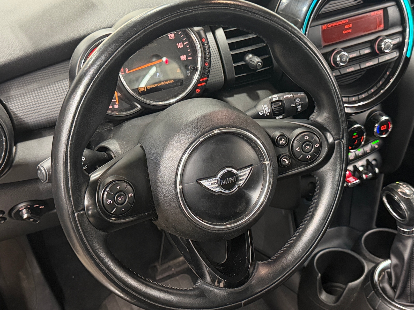 Thumbnail: 2015 MINI Cooper Hardtop - 4