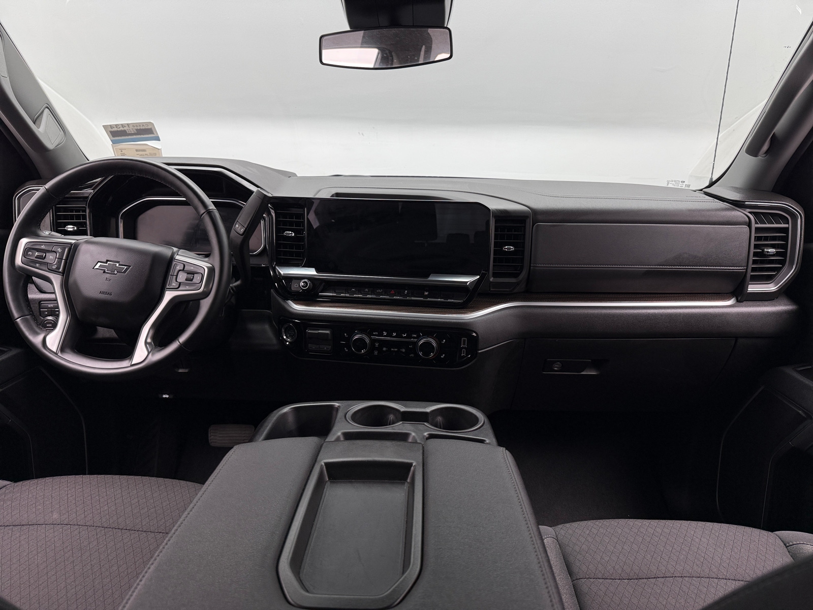 Thumbnail: 2026 Chevrolet Silverado 1500 - 3