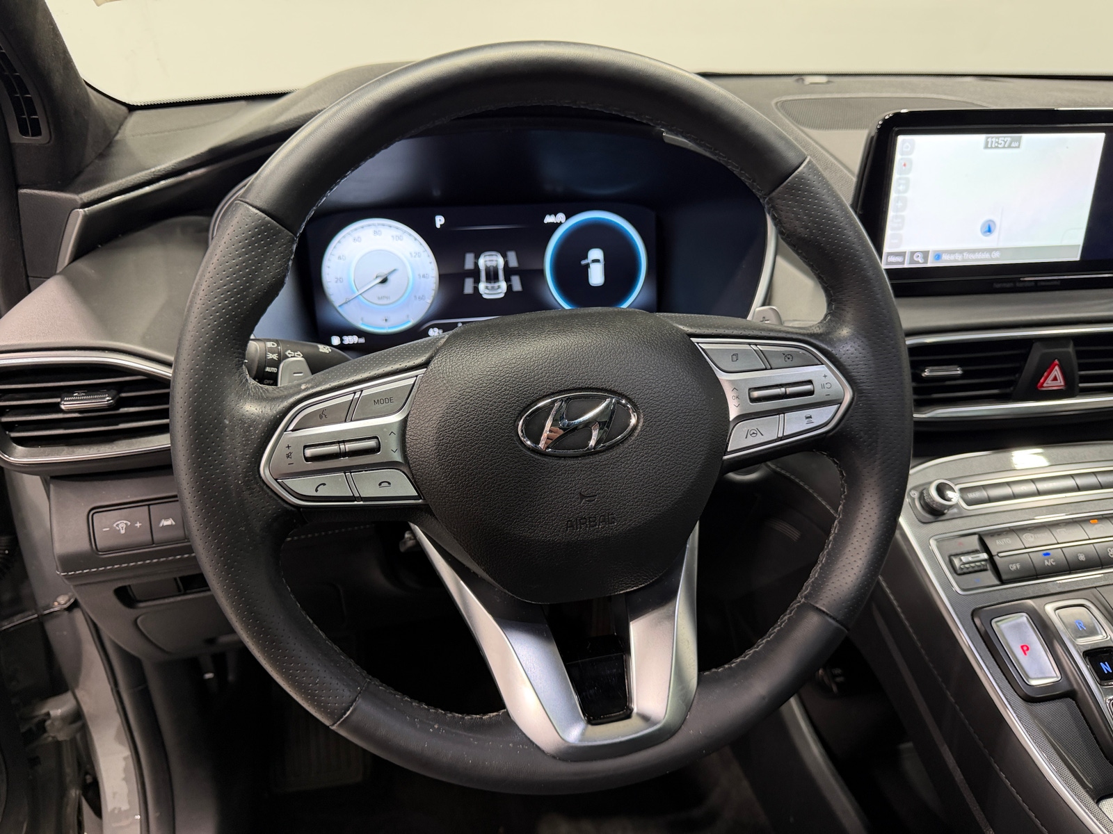 Thumbnail: 2023 Hyundai Santa Fe - 4
