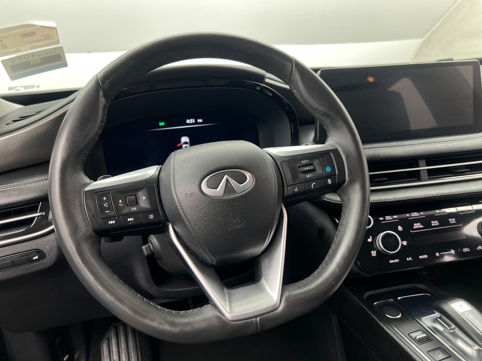 Thumbnail: 2022 INFINITI QX60 - 4
