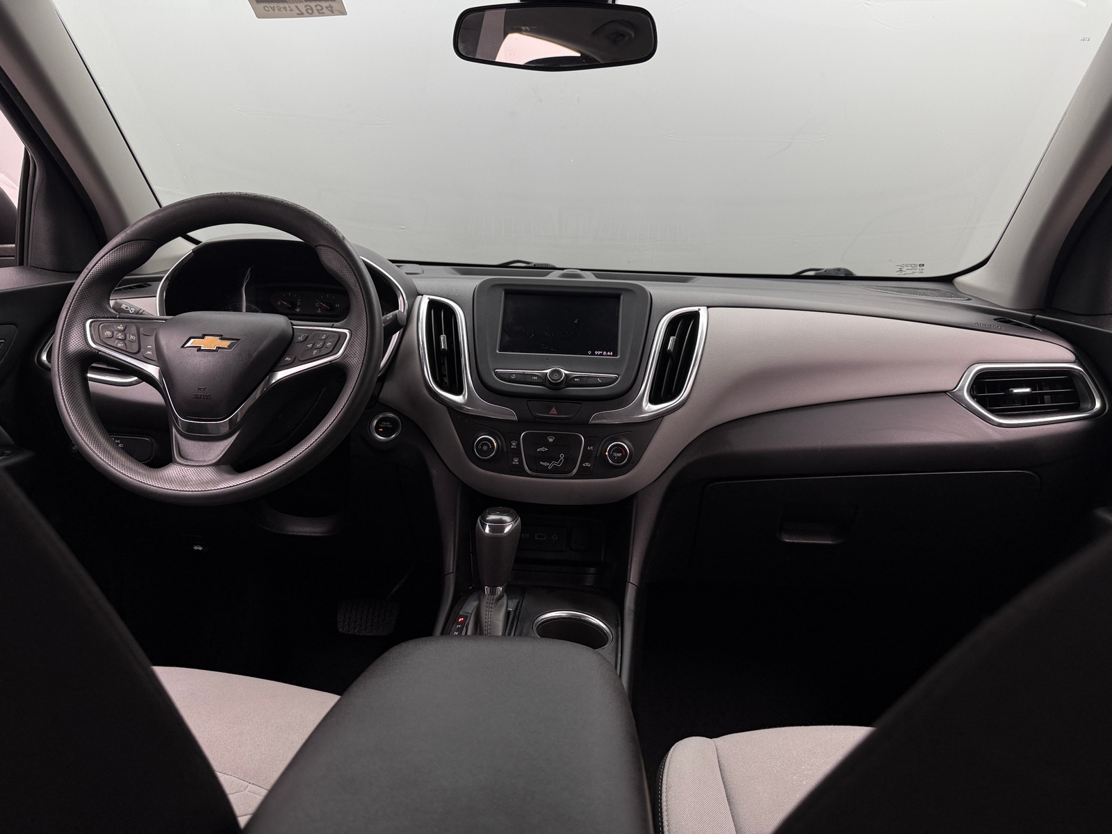 Thumbnail: 2020 Chevrolet Equinox - 3