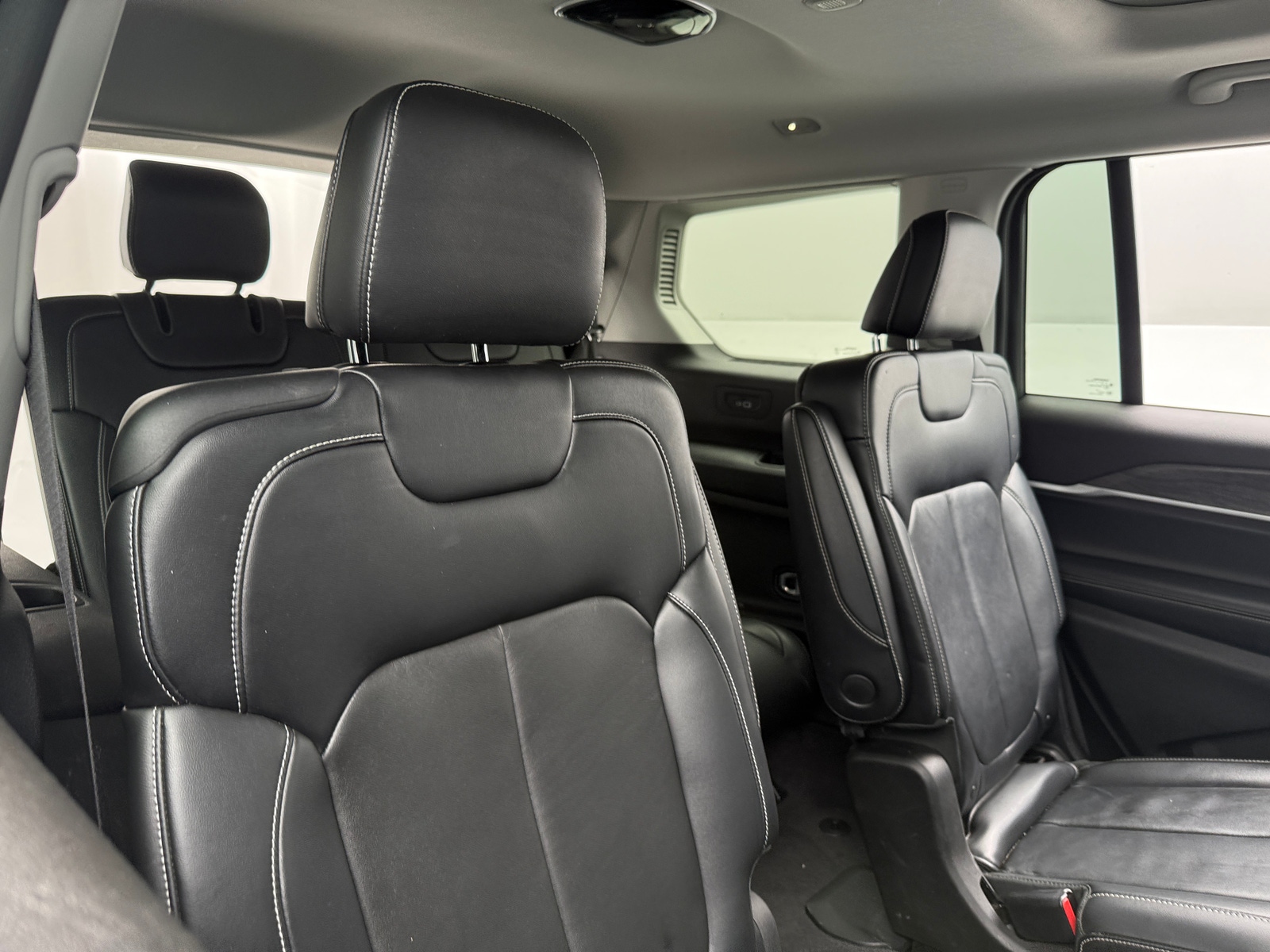 Thumbnail: 2021 Jeep Grand Cherokee L - 5