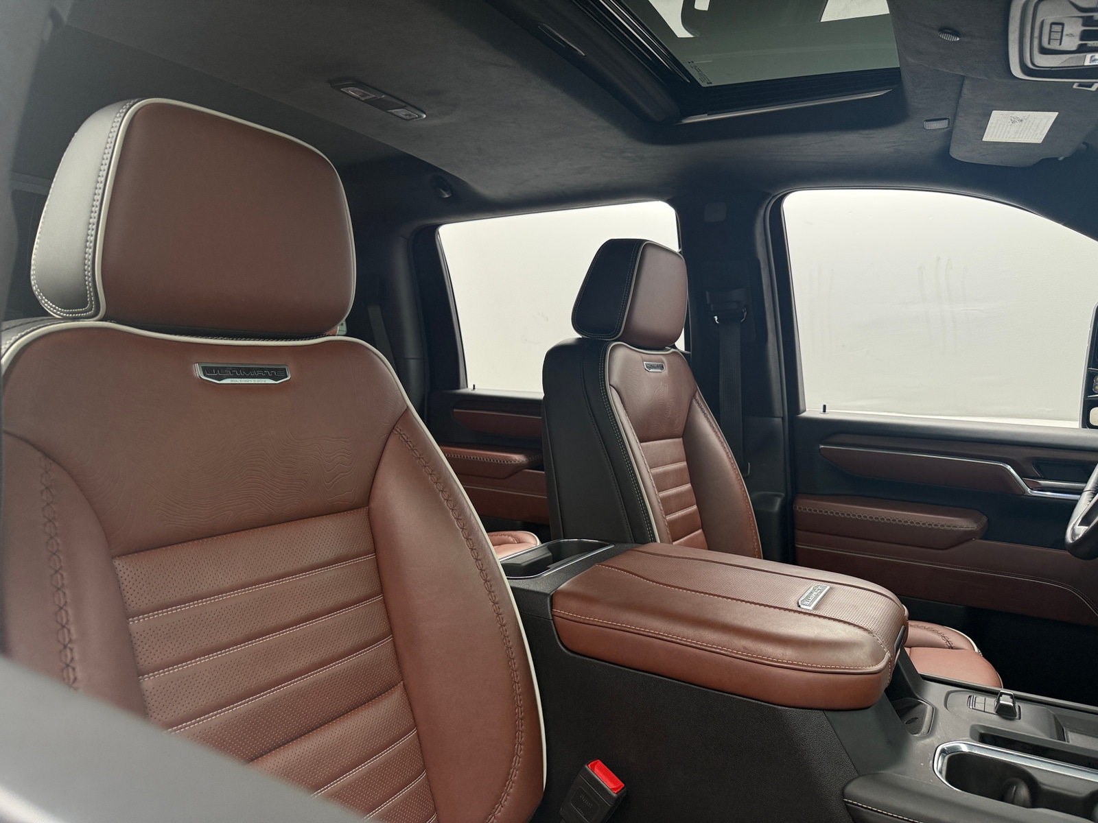 Thumbnail: 2025 GMC Sierra 2500 - 2