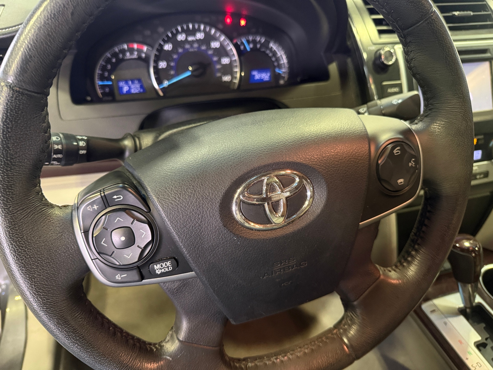 Thumbnail: 2012 Toyota Camry - 5