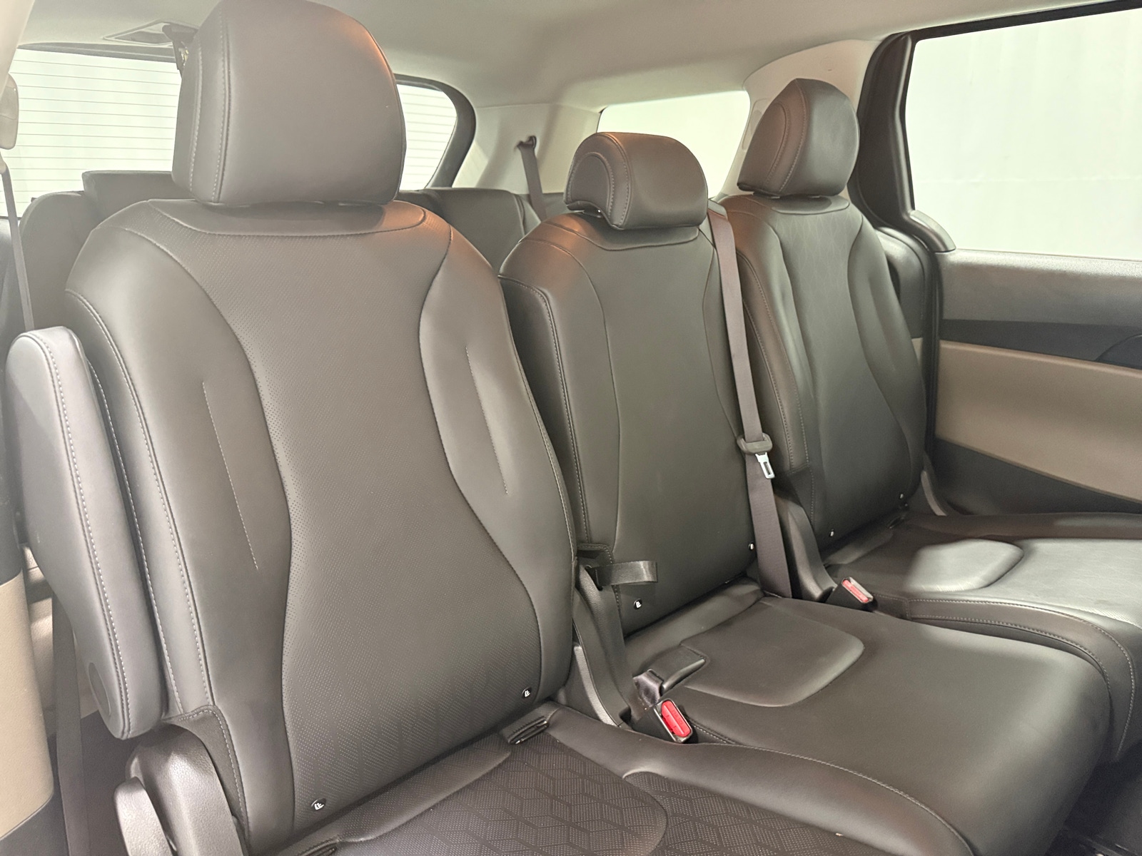 Thumbnail: 2026 Kia Carnival - 5