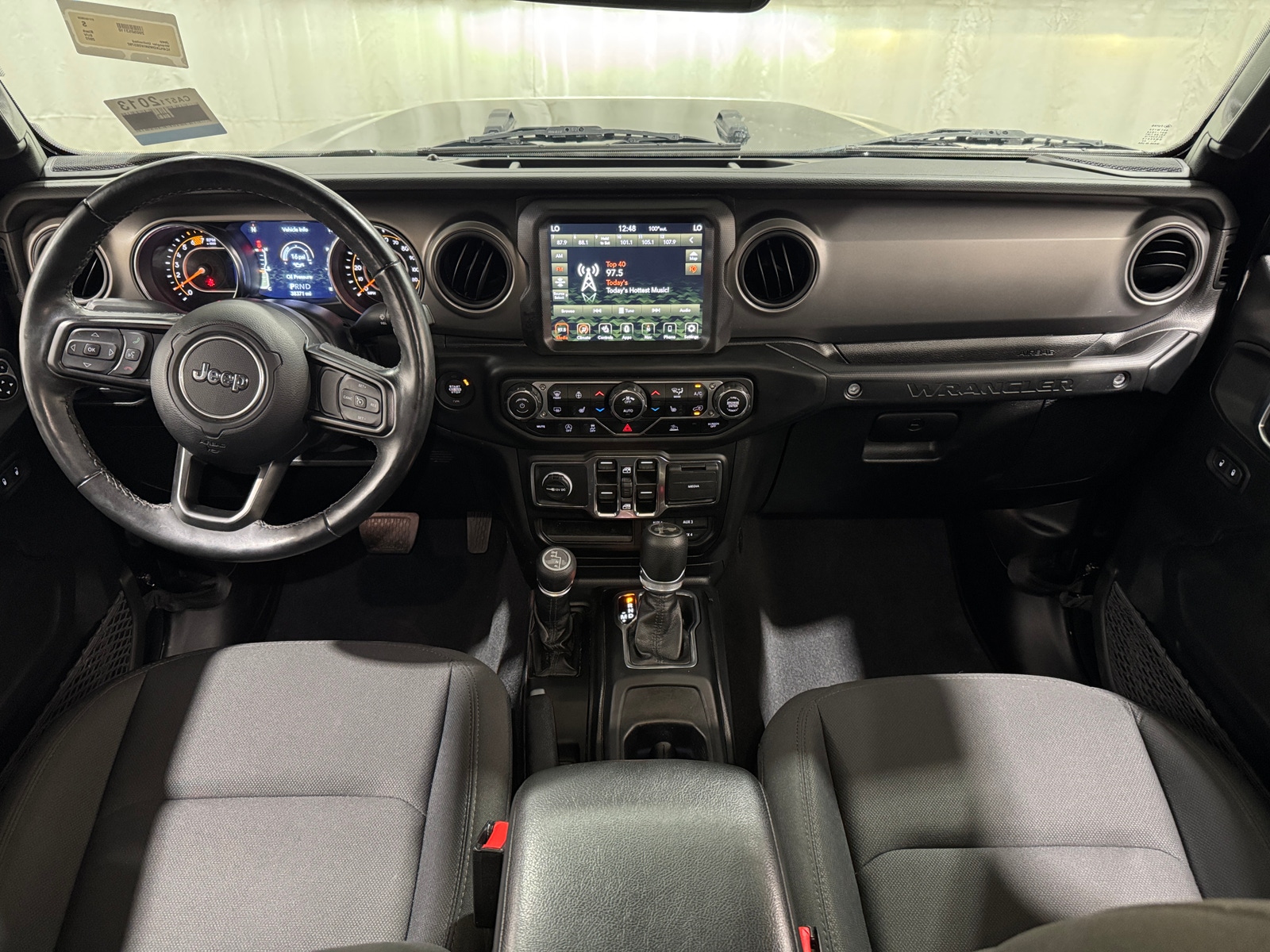Thumbnail: 2022 Jeep Wrangler - 3