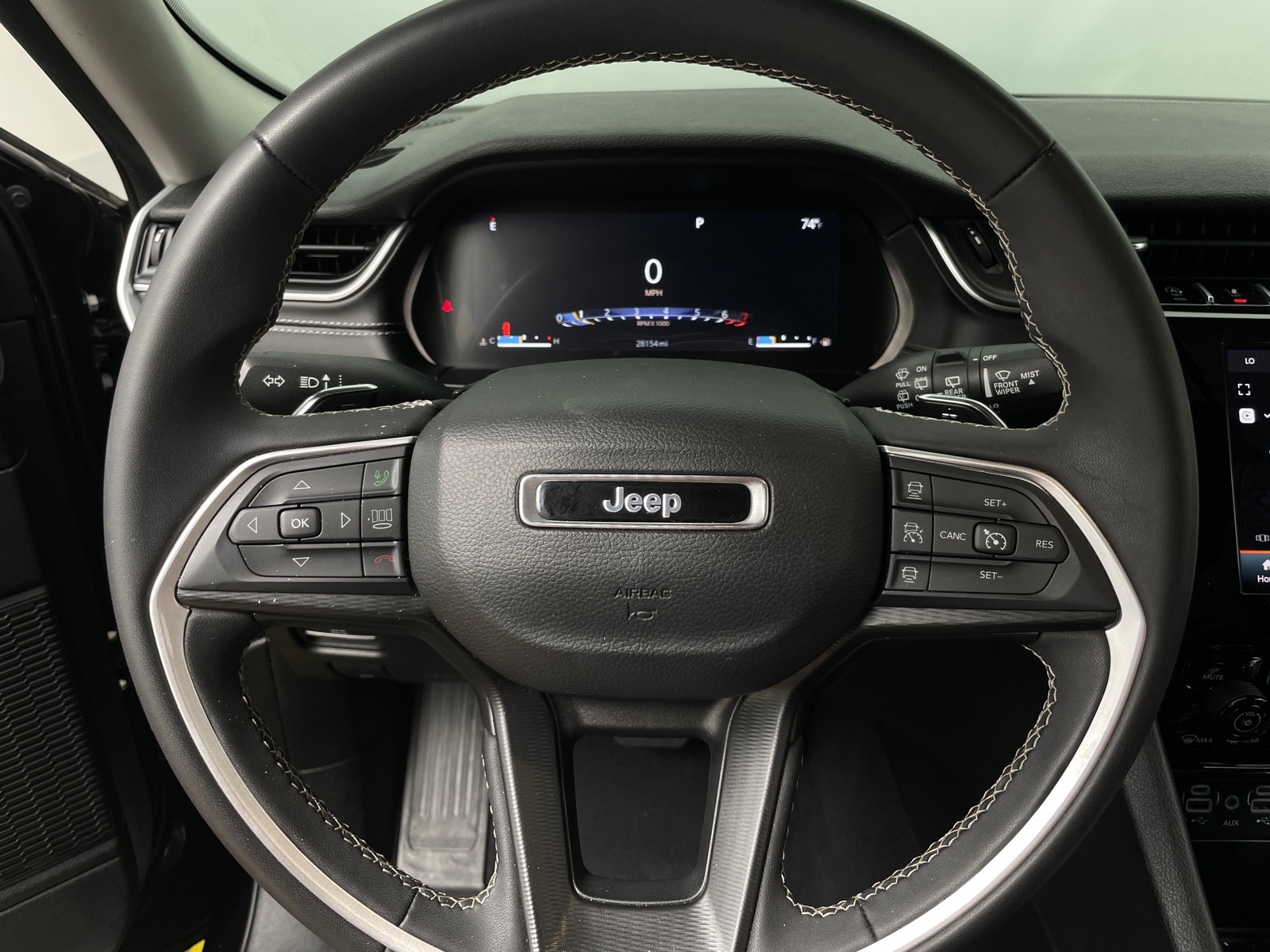 Thumbnail: 2024 Jeep Grand Cherokee - 5