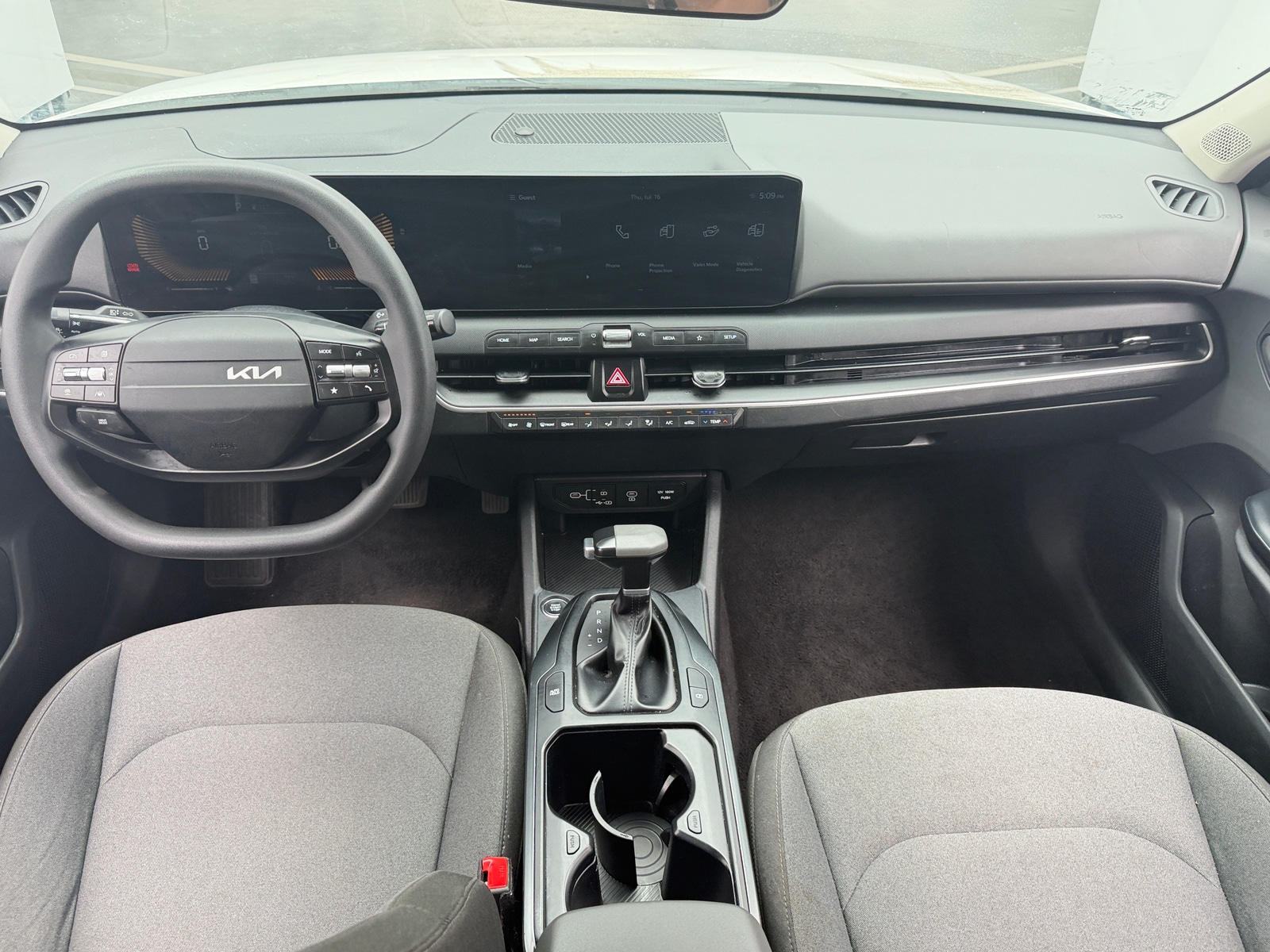 Thumbnail: 2025 Kia K4 - 3