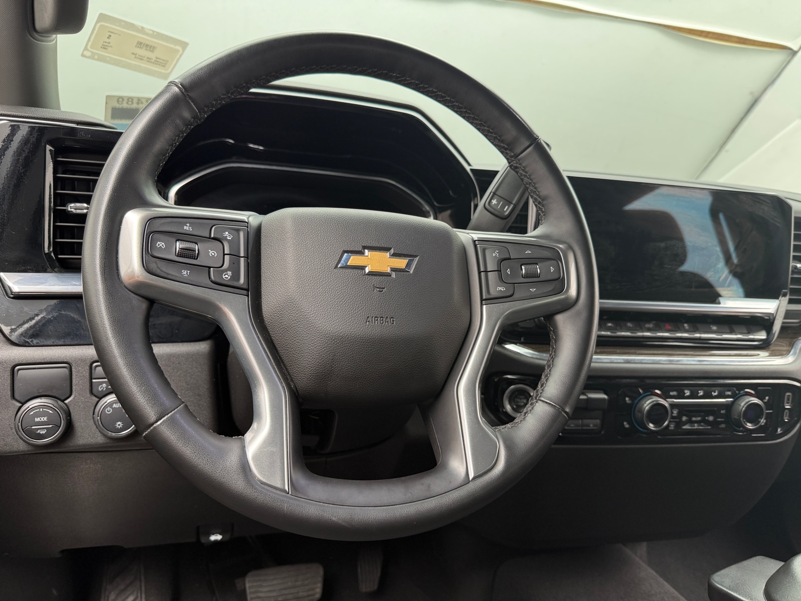 Thumbnail: 2024 Chevrolet Silverado 1500 - 5