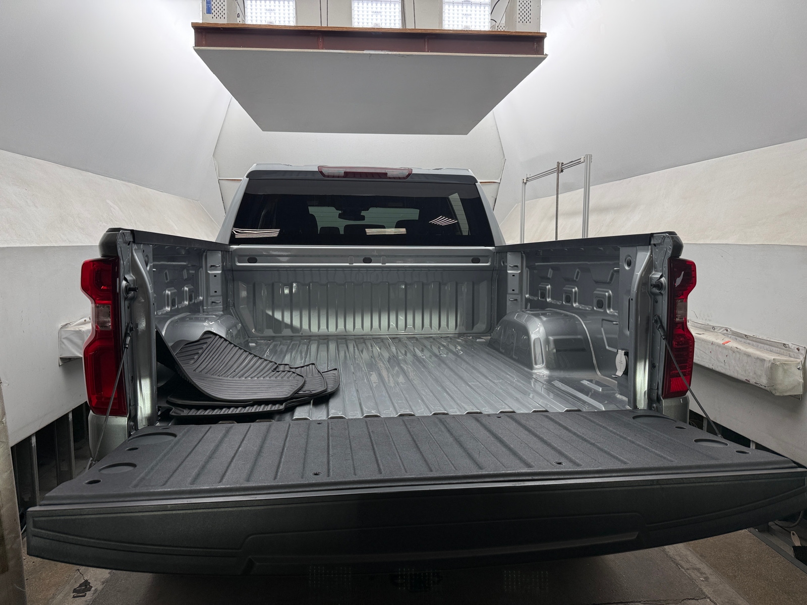 Thumbnail: 2024 Chevrolet Silverado 1500 - 7