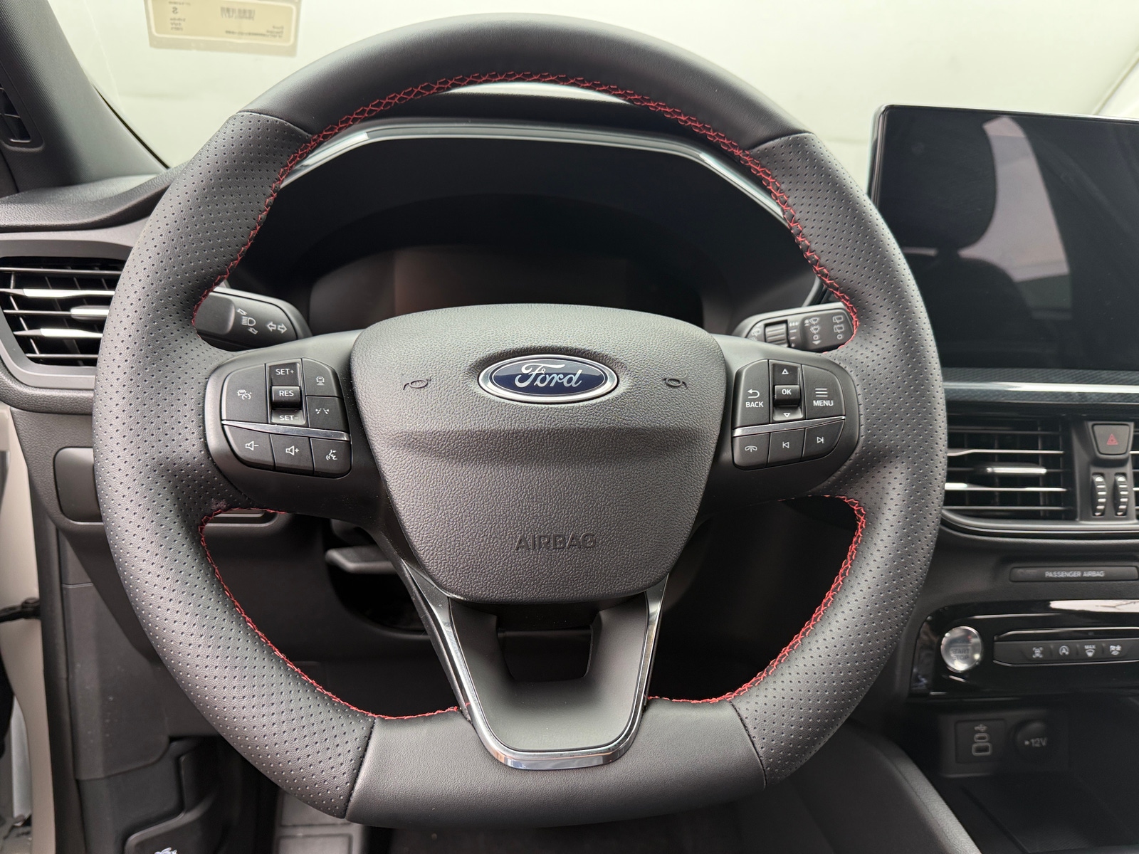 Thumbnail: 2025 Ford Escape - 5
