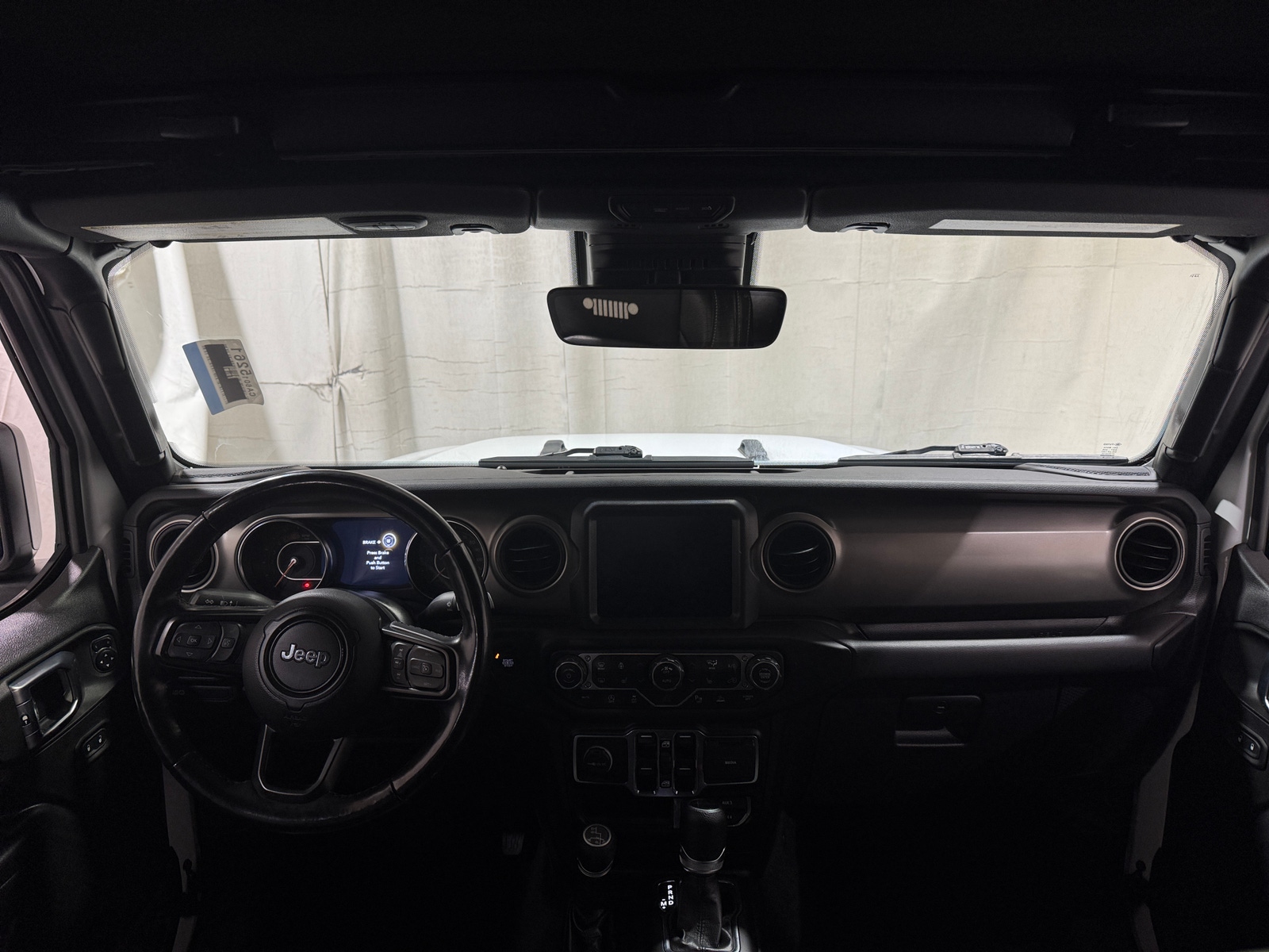 Thumbnail: 2021 Jeep Gladiator - 3