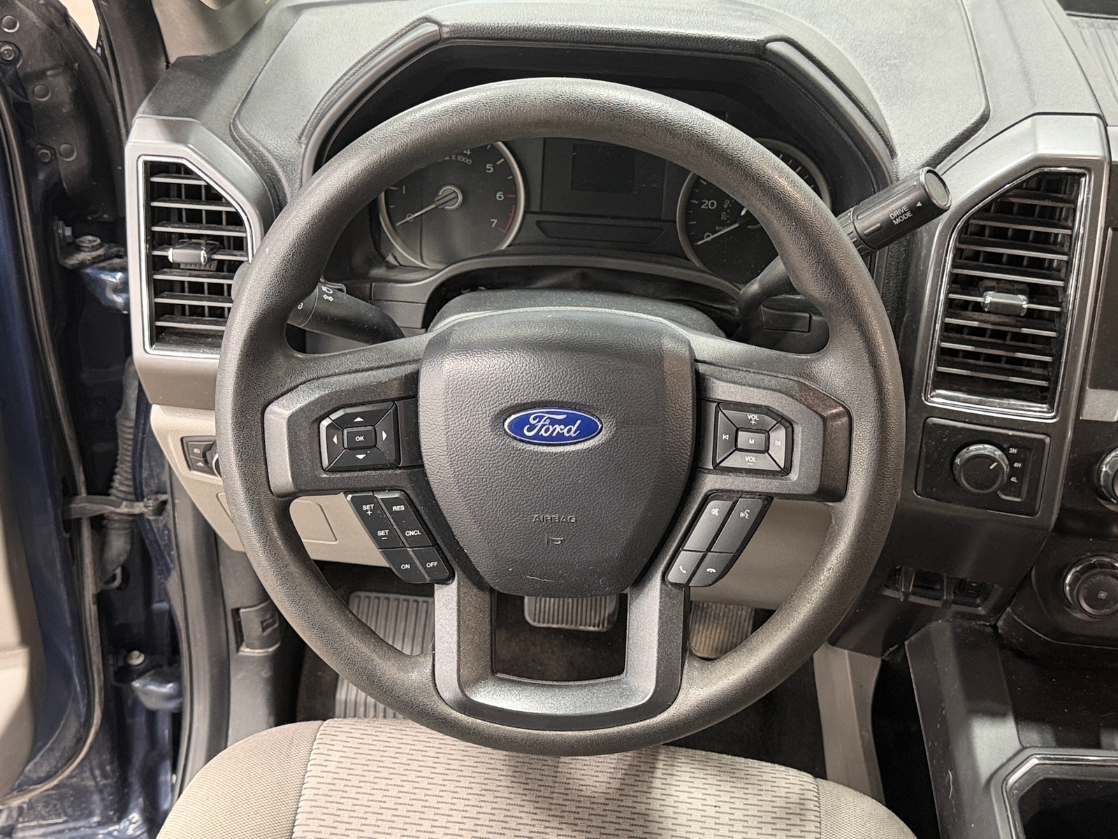 Thumbnail: 2020 Ford Econoline - 5