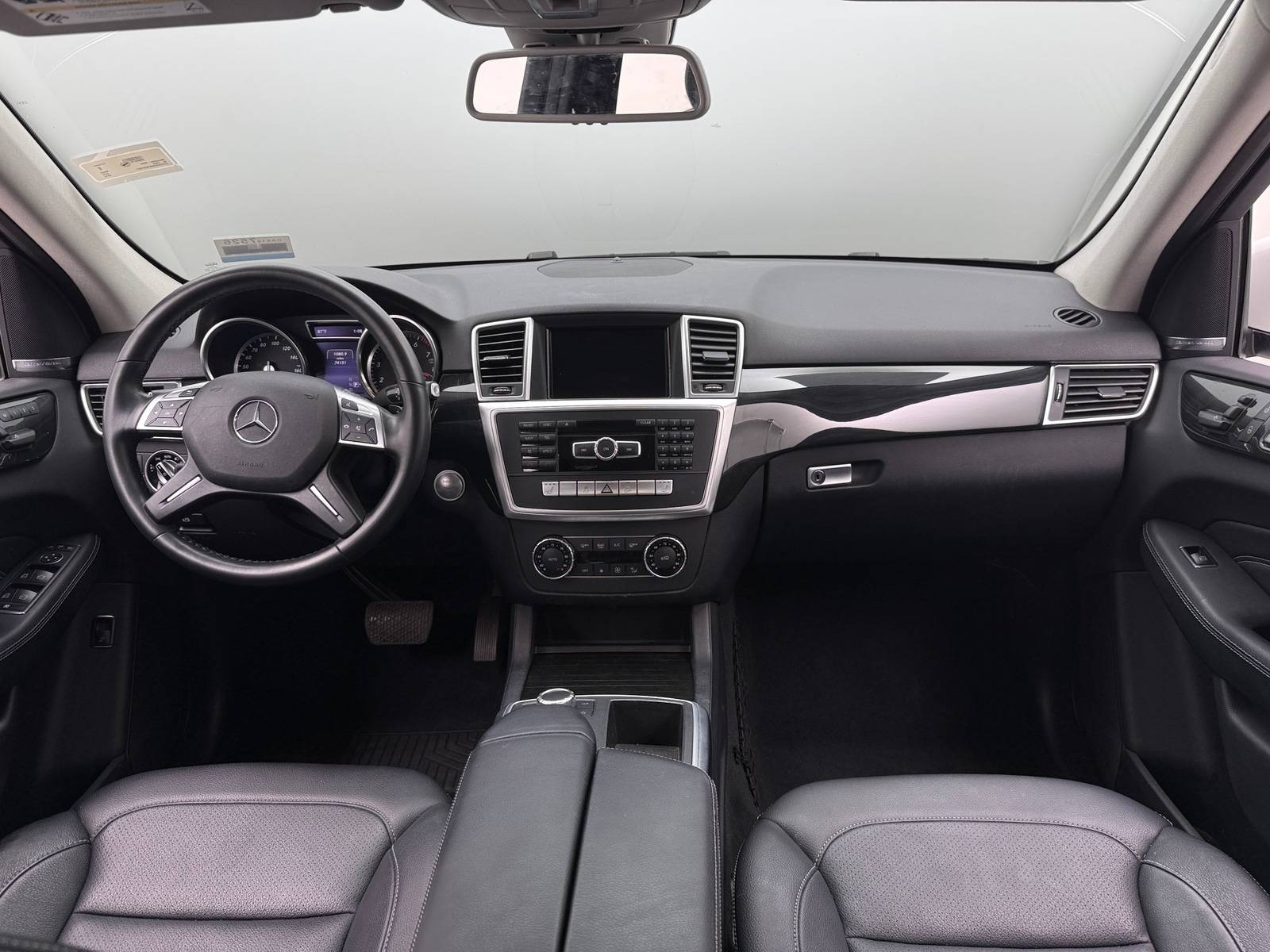 Thumbnail: 2015 Mercedes-Benz M-Class - 2
