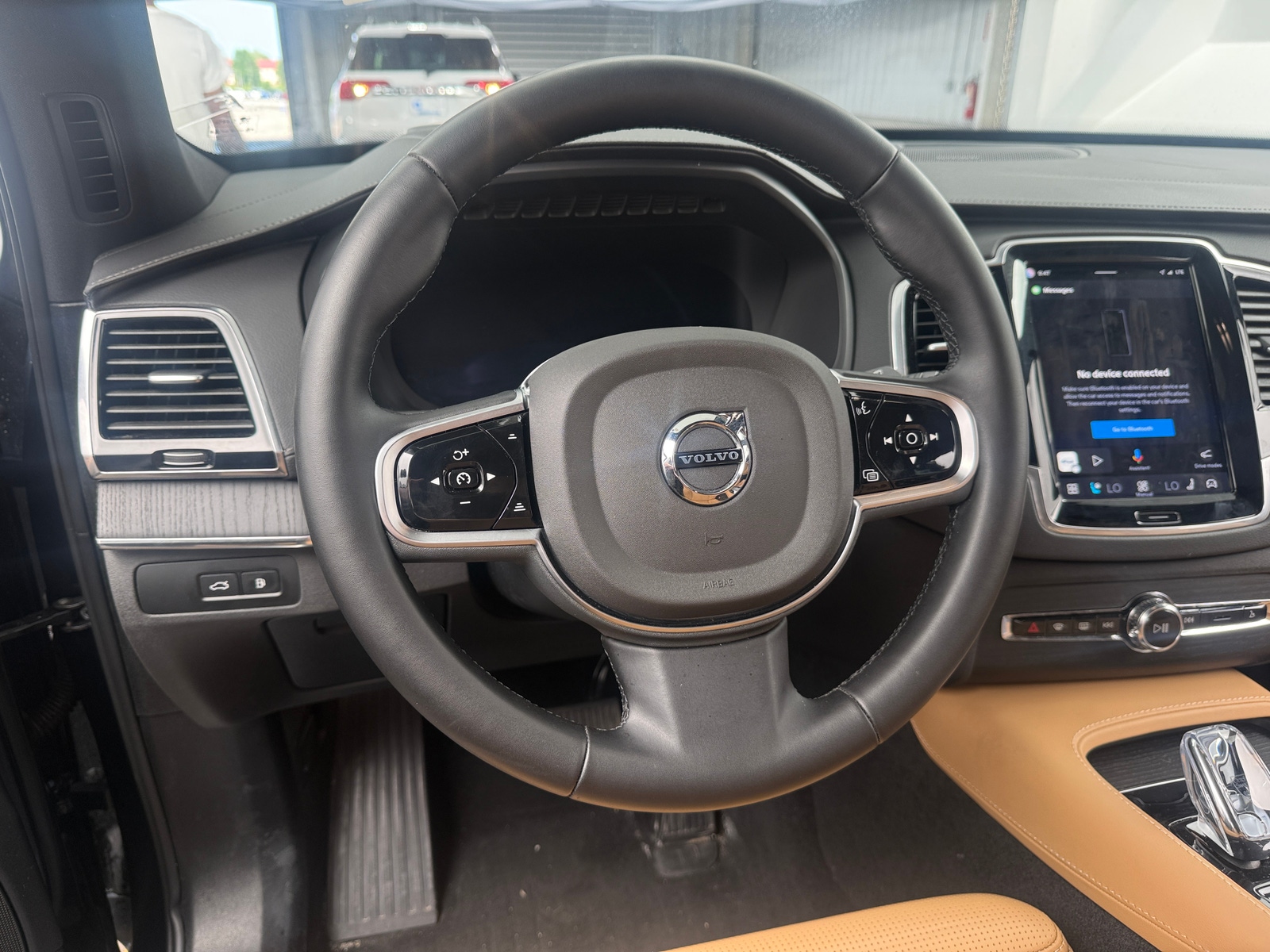 Thumbnail: 2025 Volvo XC90 - 4
