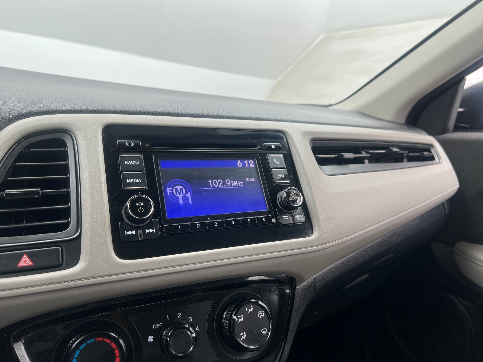 Thumbnail: 2019 Honda HR-V - 4
