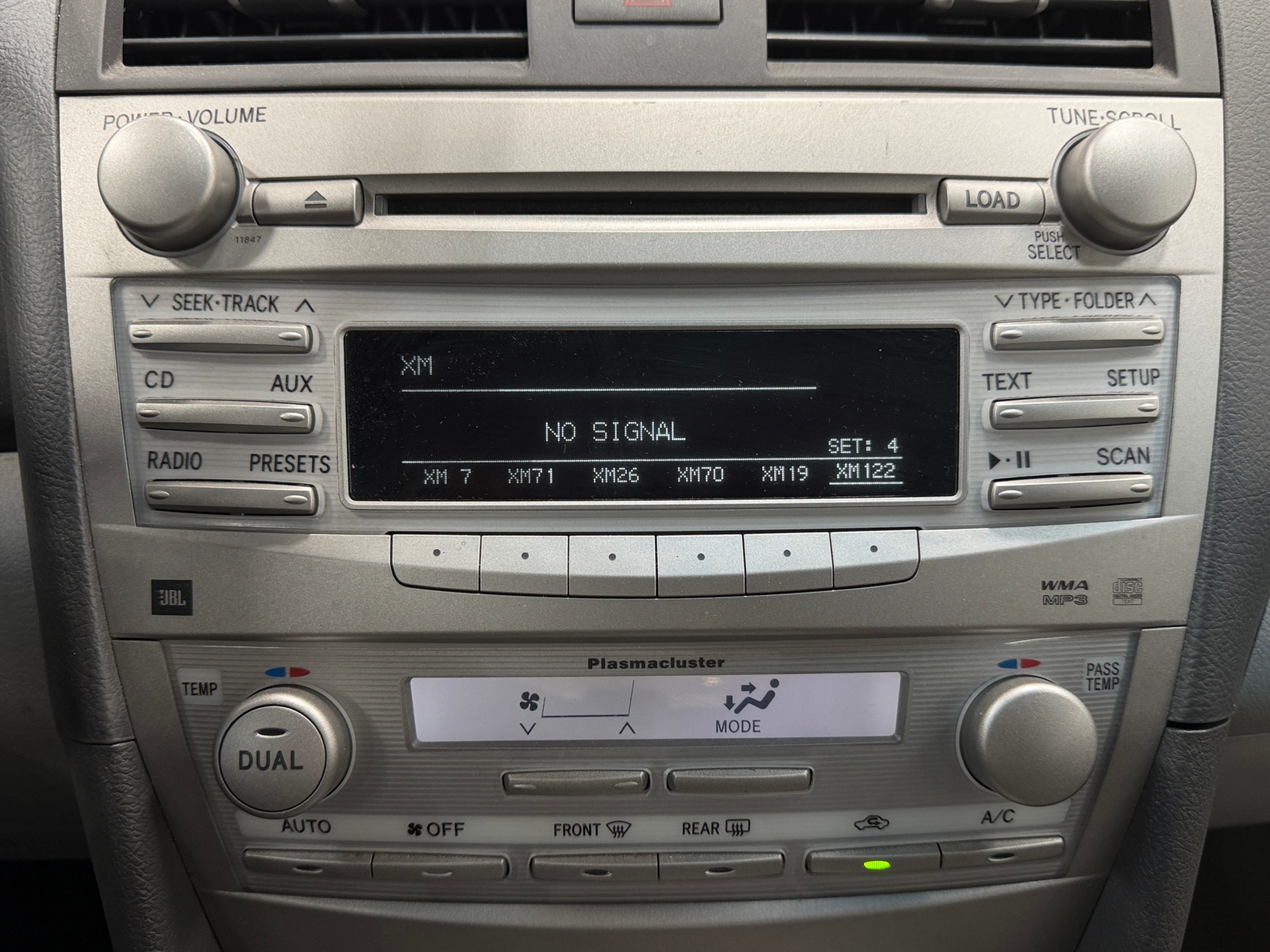 Thumbnail: 2011 Toyota Camry - 4