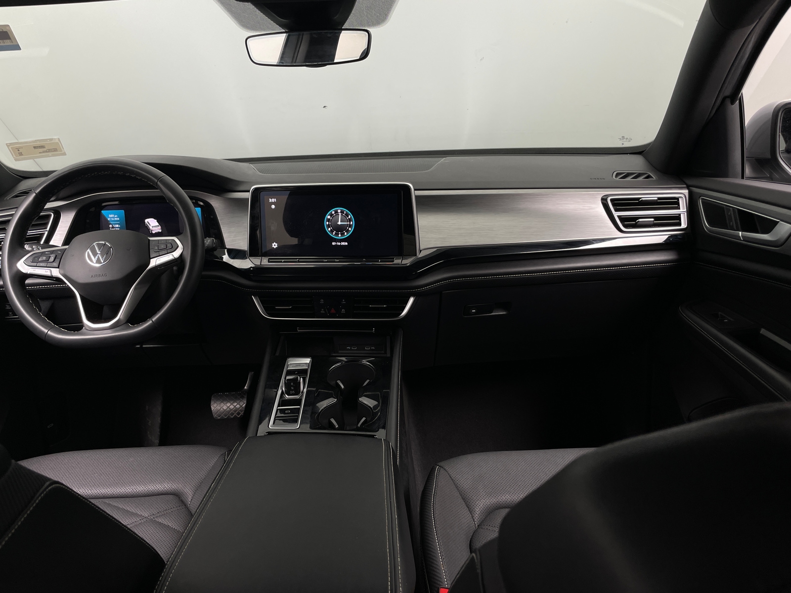 Thumbnail: 2024 Volkswagen Atlas - 2
