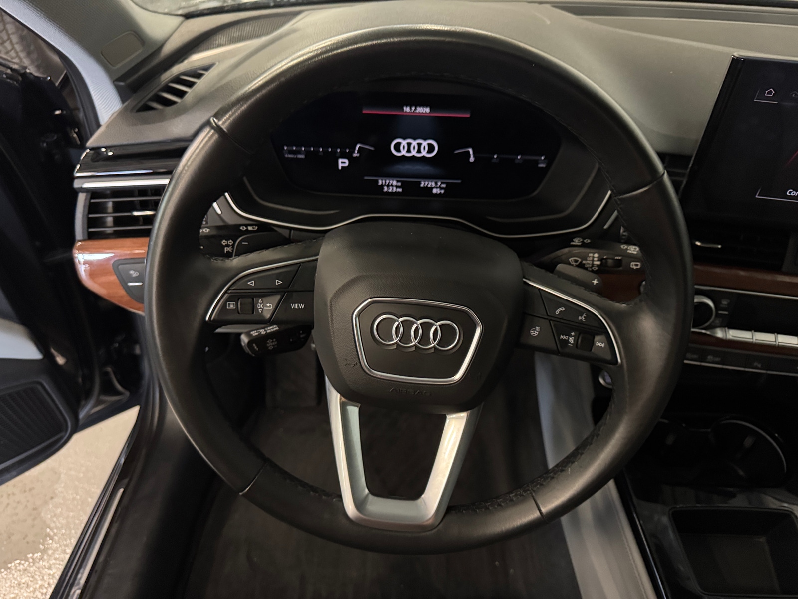 Thumbnail: 2021 Audi A4 - 4