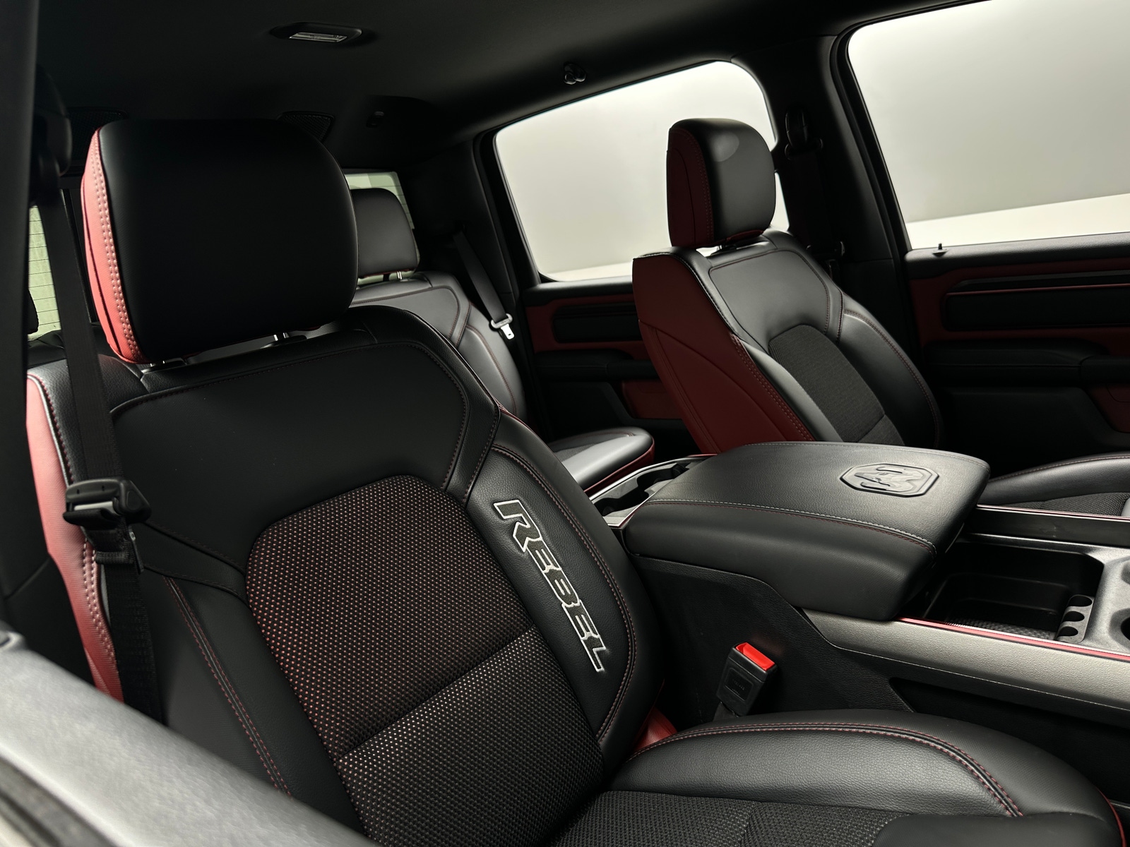 Thumbnail: 2025 RAM 1500 - 2