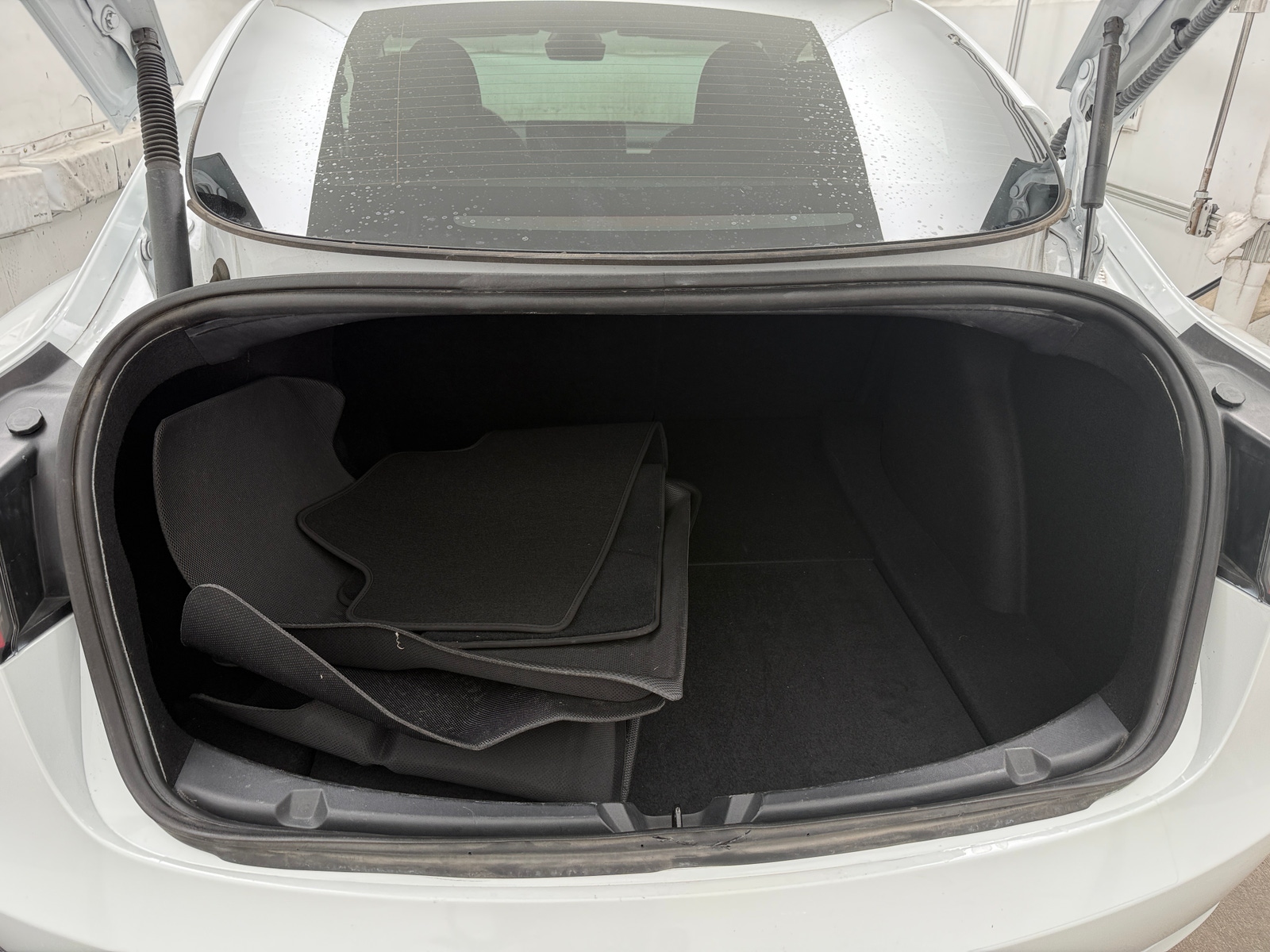 Thumbnail: 2023 Tesla Model 3 - 6