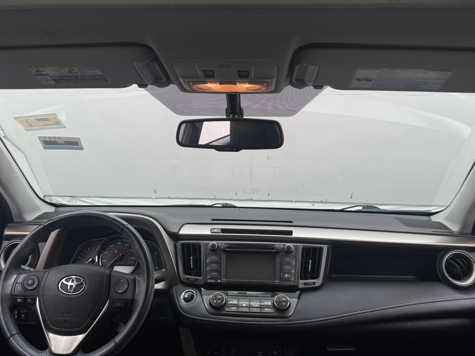 Thumbnail: 2015 Toyota RAV4 - 2
