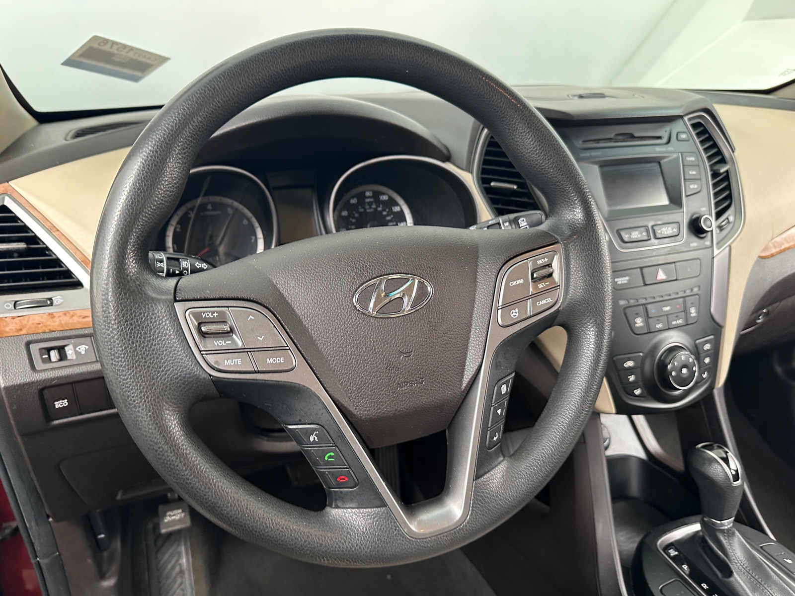 Thumbnail: 2016 Hyundai Santa Fe - 5