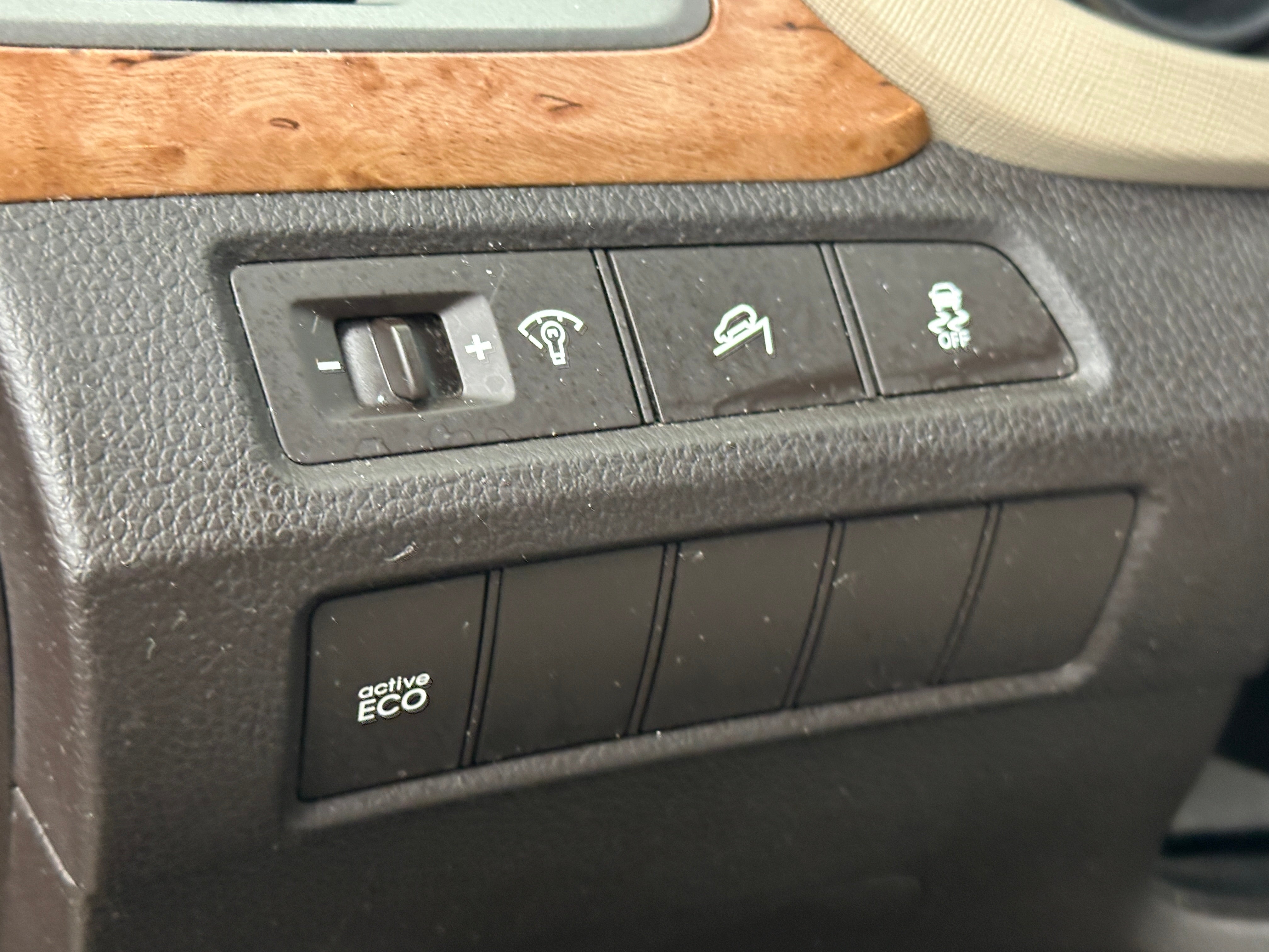 Used 2016 Hyundai Santa Fe Sport with VIN 5XYZU3LB1GG355614 for sale in Pewaukee, WI