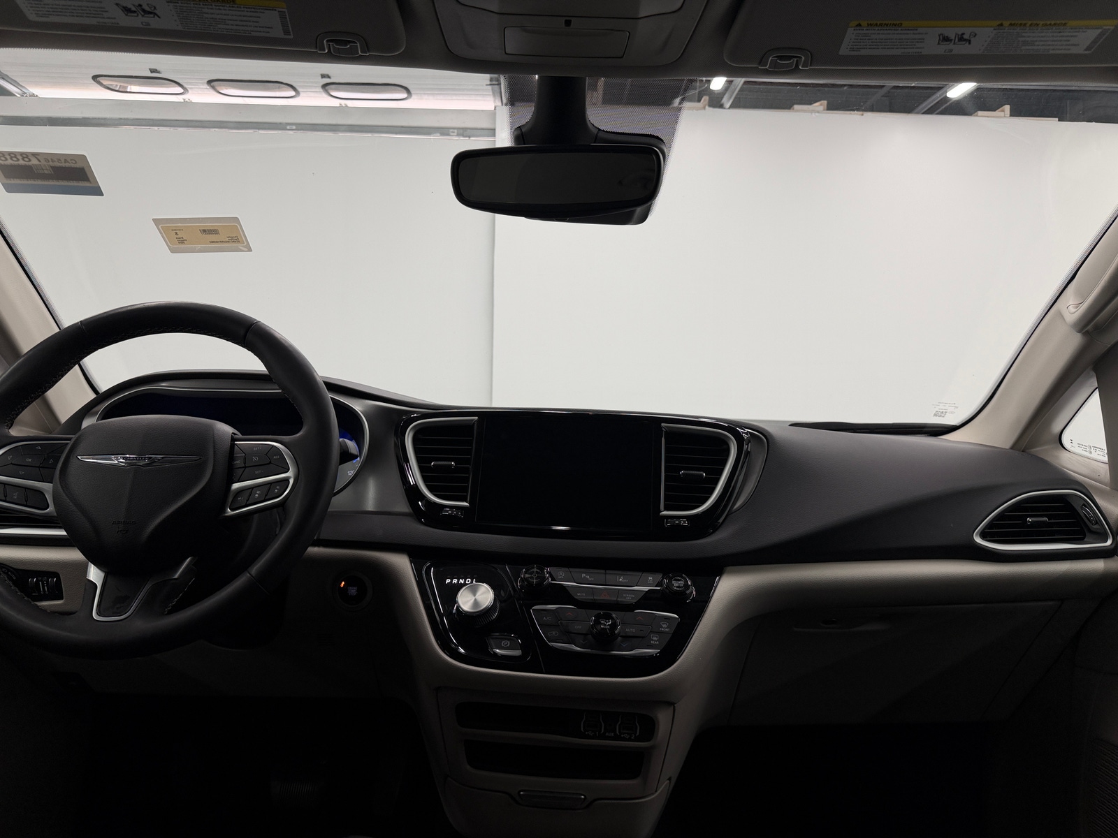 Thumbnail: 2024 Chrysler Pacifica - 2