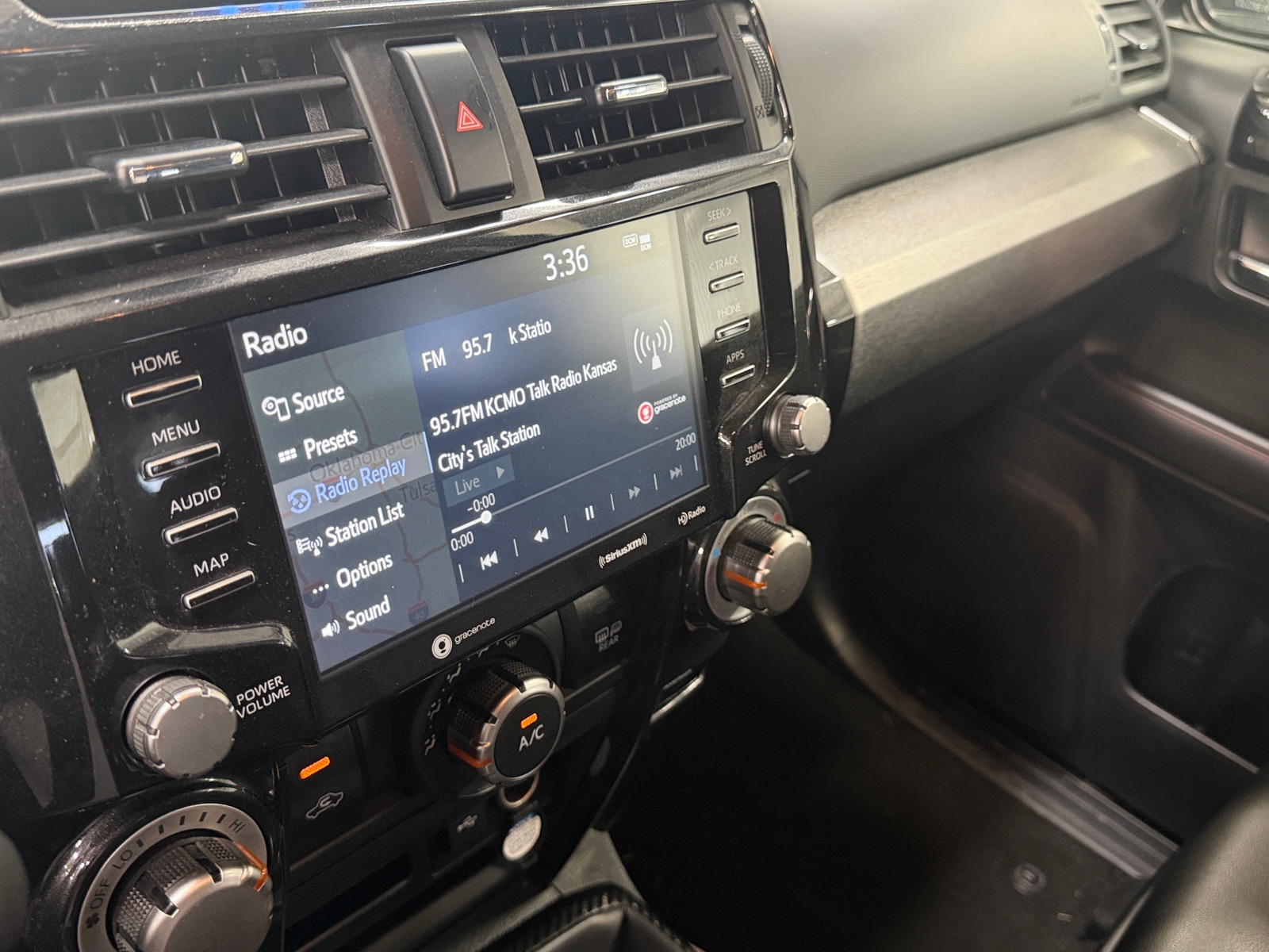 Thumbnail: 2020 Toyota 4Runner - 3