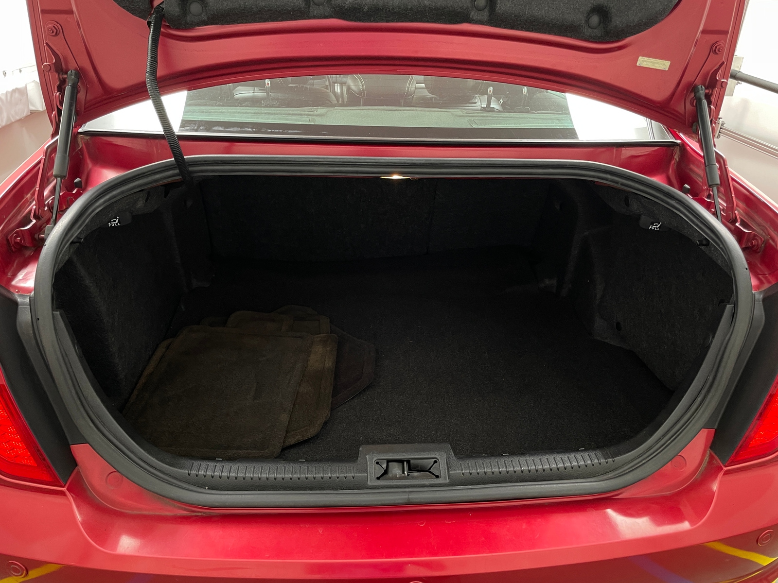 Thumbnail: 2012 Ford Fusion - 6