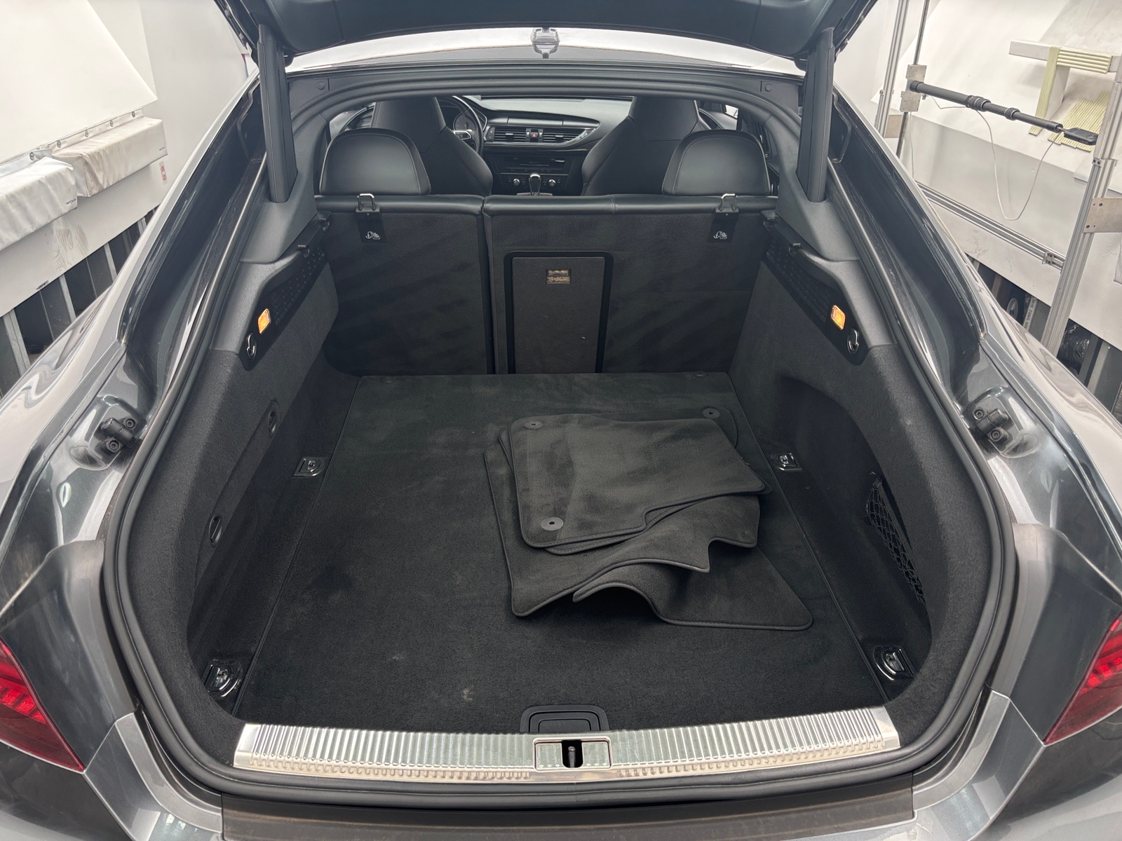 Thumbnail: 2016 Audi S7 - 6
