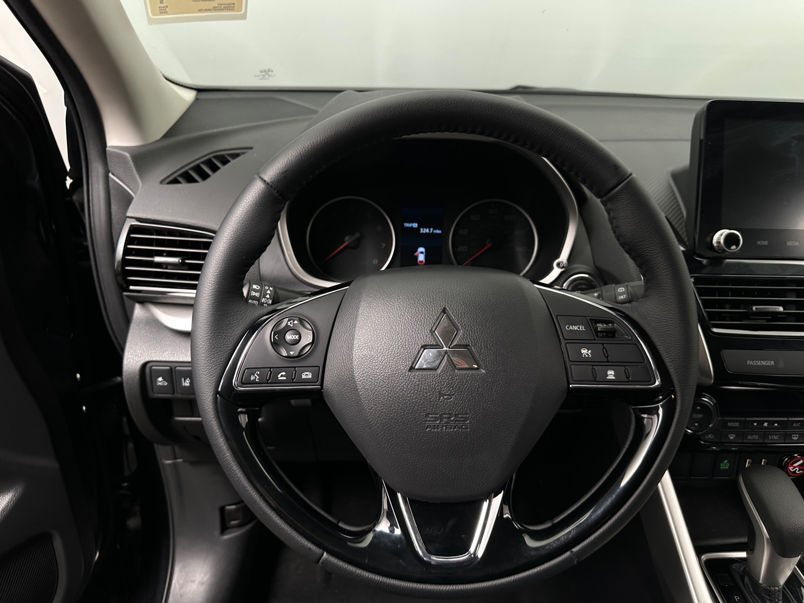 Thumbnail: 2026 Mitsubishi Eclipse Cross - 5