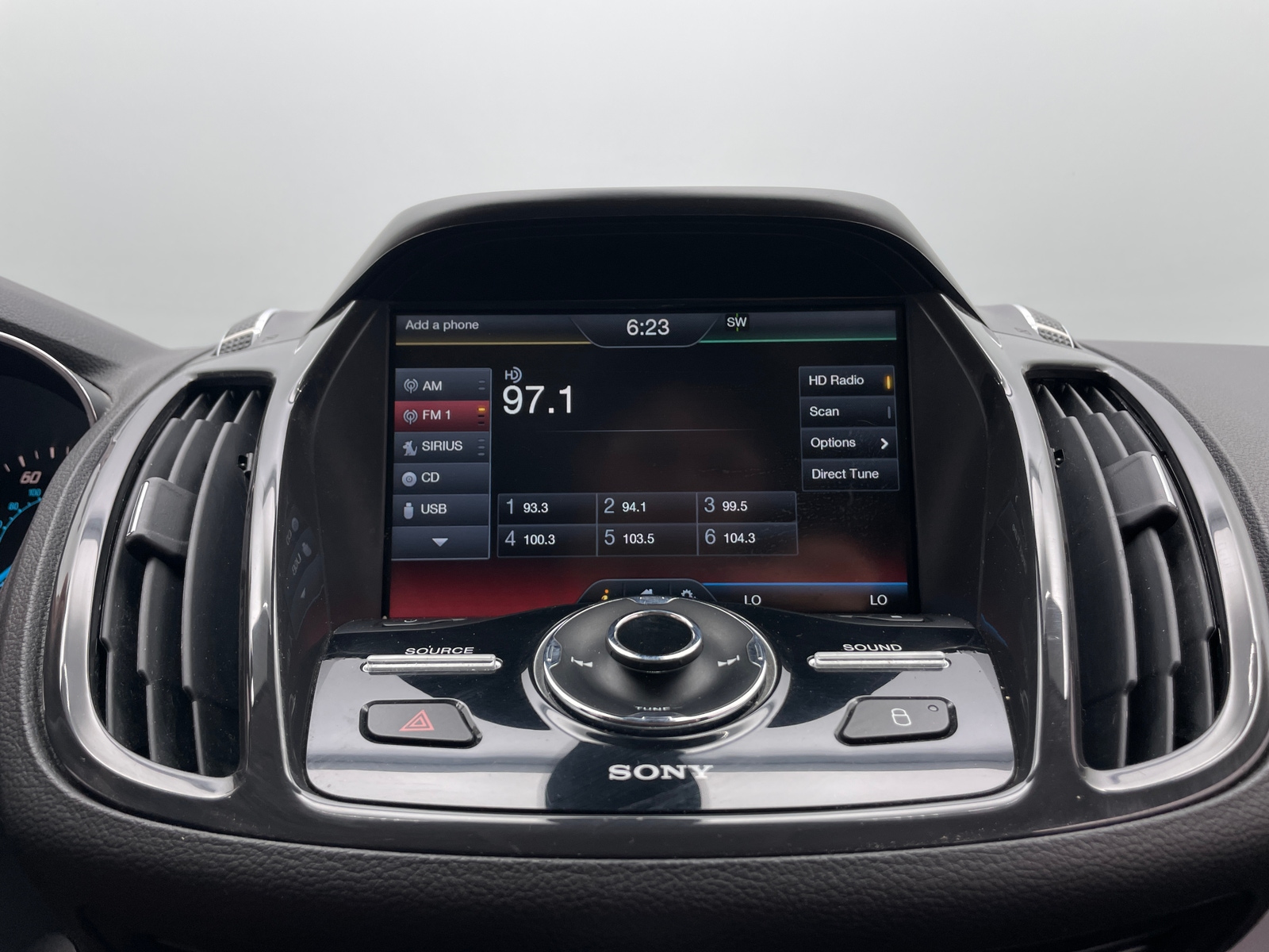 Thumbnail: 2014 Ford Escape - 3