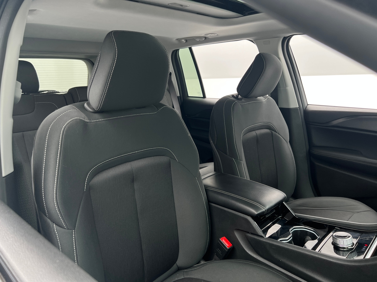 Thumbnail: 2023 Jeep Grand Cherokee - 2