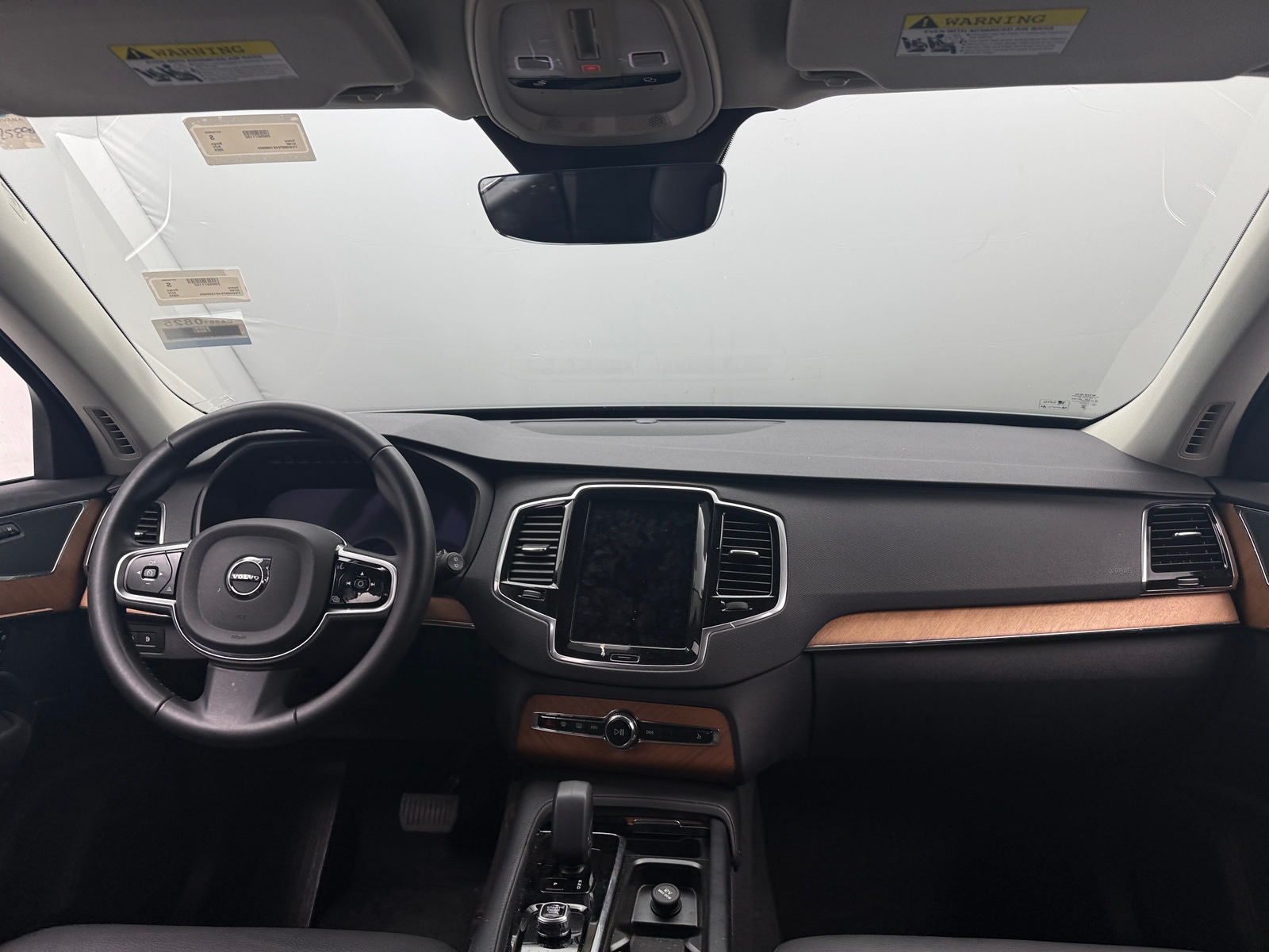 Thumbnail: 2025 Volvo XC90 - 2
