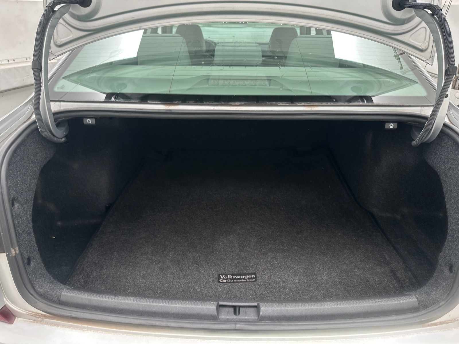 Thumbnail: 2016 Volkswagen Passat - 6