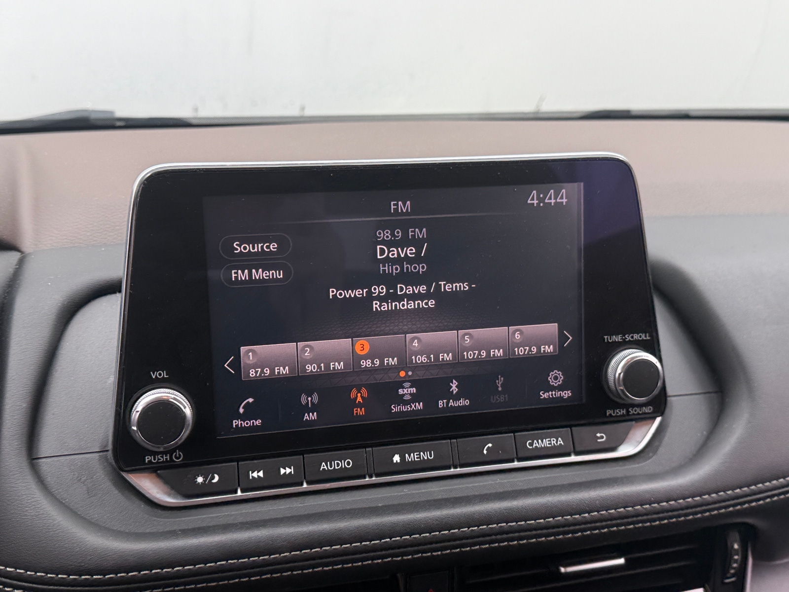 Thumbnail: 2021 Nissan Rogue - 4