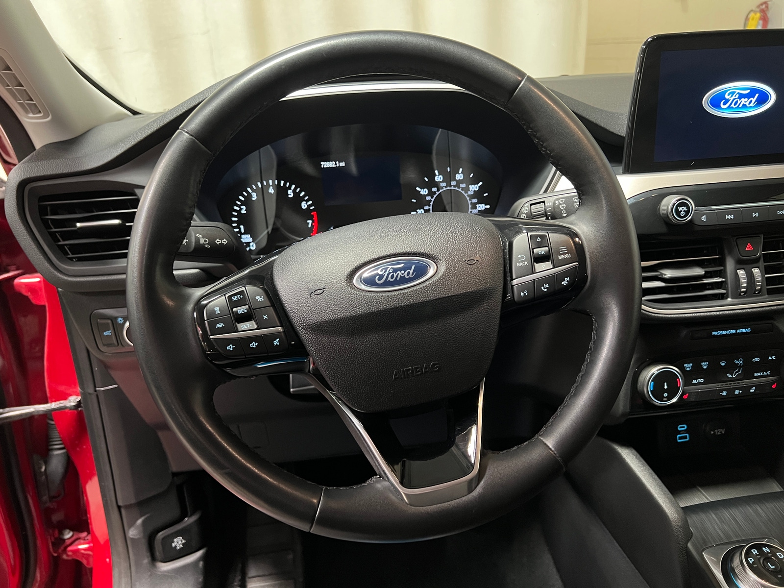 Thumbnail: 2022 Ford Escape - 5