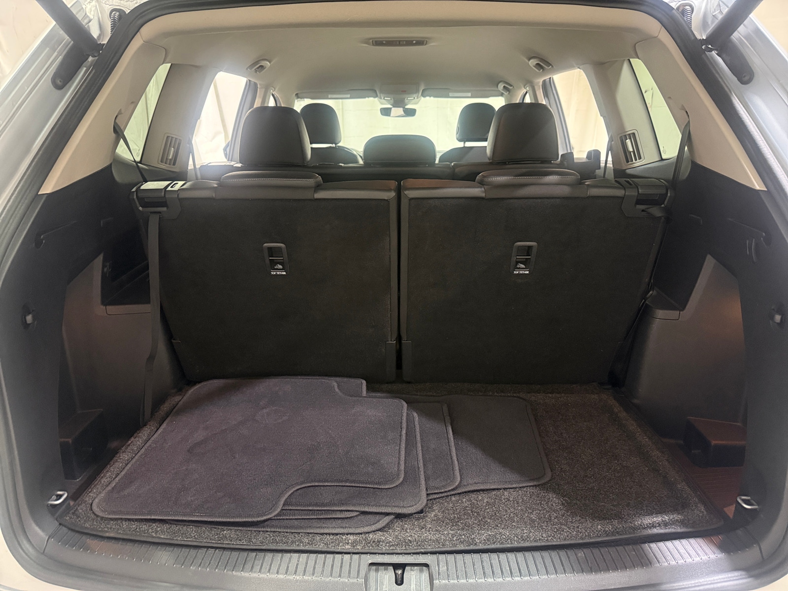 Thumbnail: 2019 Volkswagen Atlas - 6