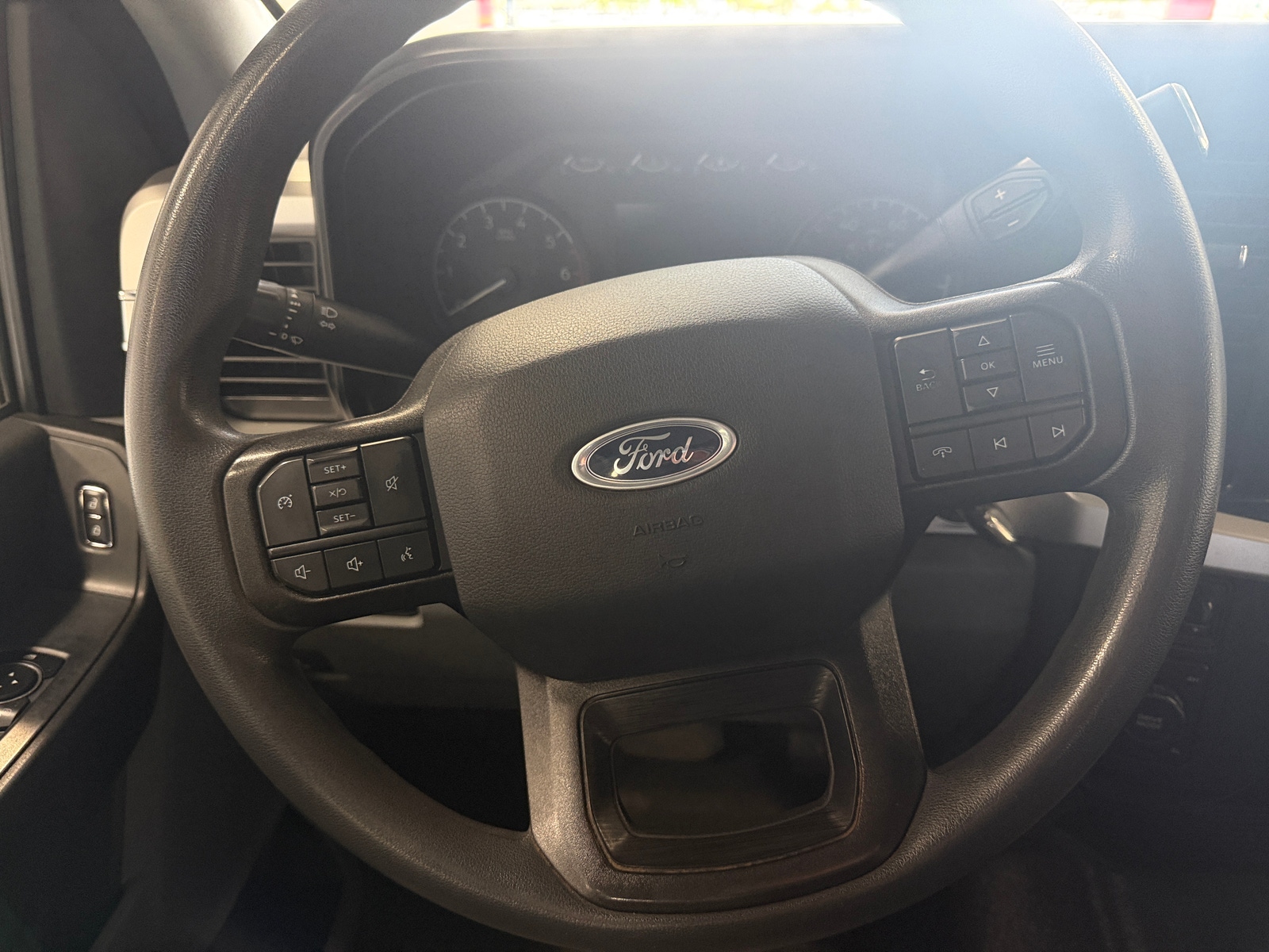 Thumbnail: 2023 Ford Econoline - 4