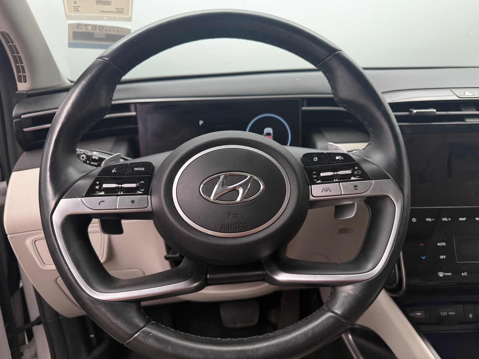 Thumbnail: 2022 Hyundai Tucson - 4