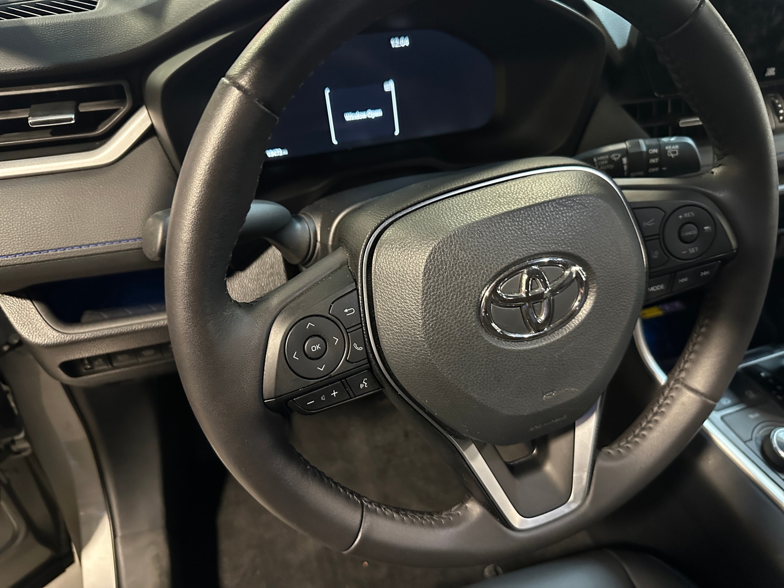 Thumbnail: 2024 Toyota RAV4 - 4