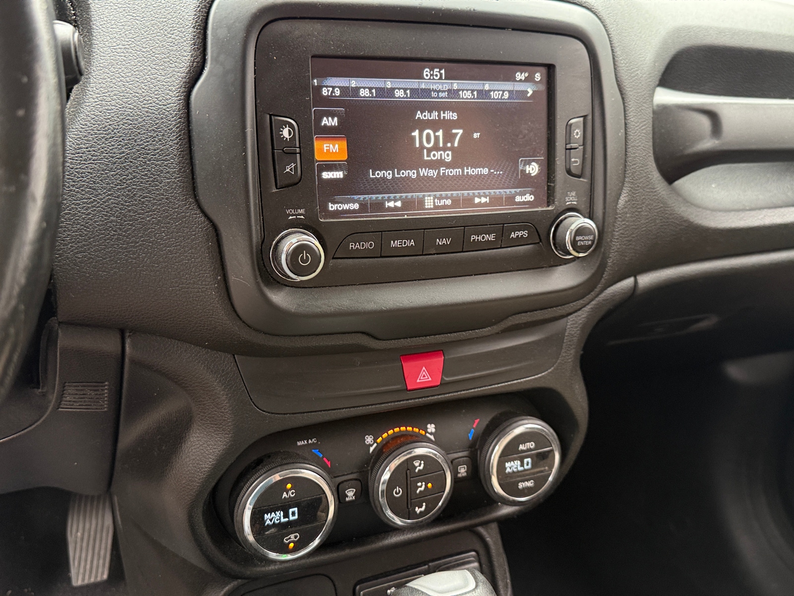 Thumbnail: 2017 Jeep Renegade - 4