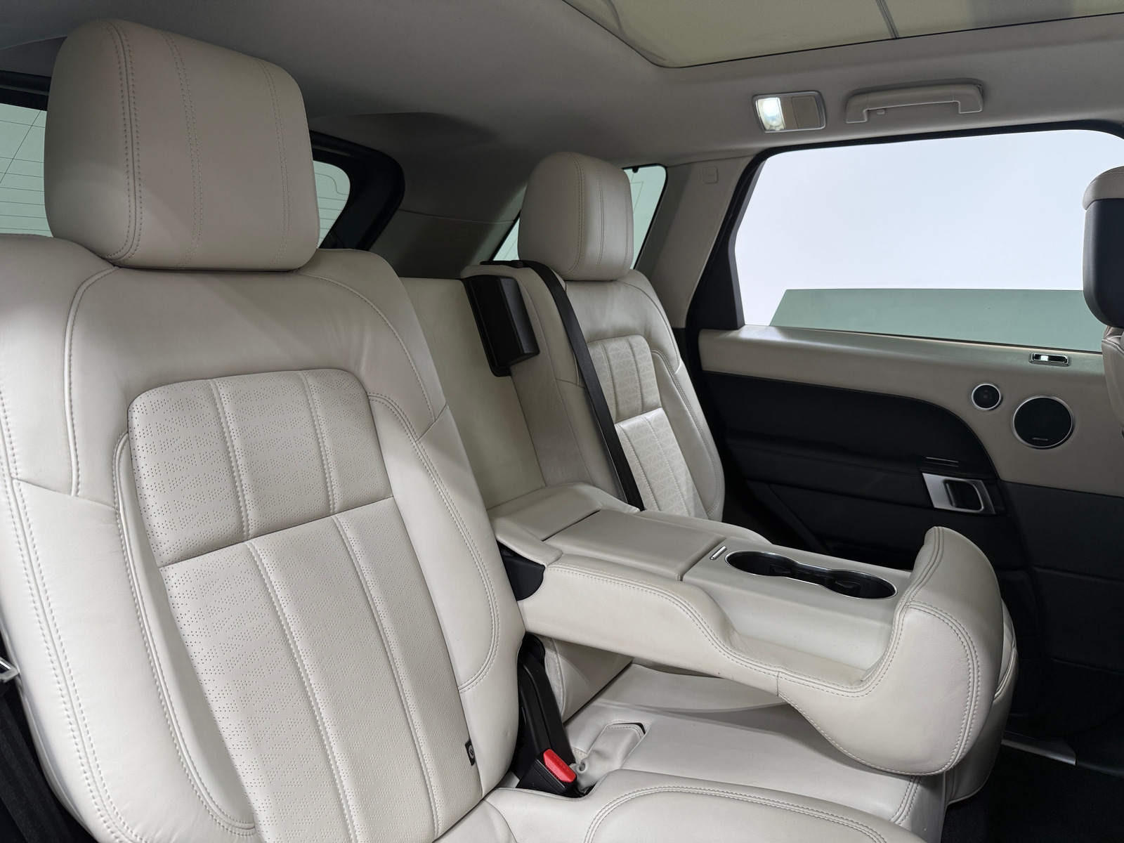Thumbnail: 2019 Land Rover Range Rover Sport - 5