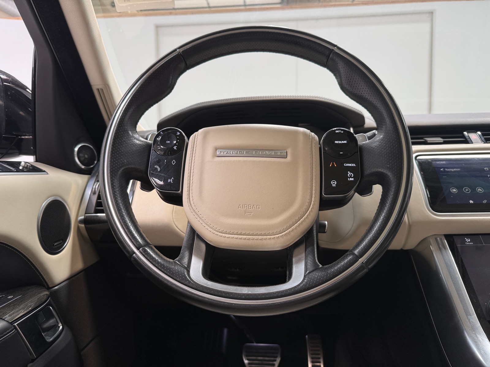 Thumbnail: 2019 Land Rover Range Rover Sport - 4