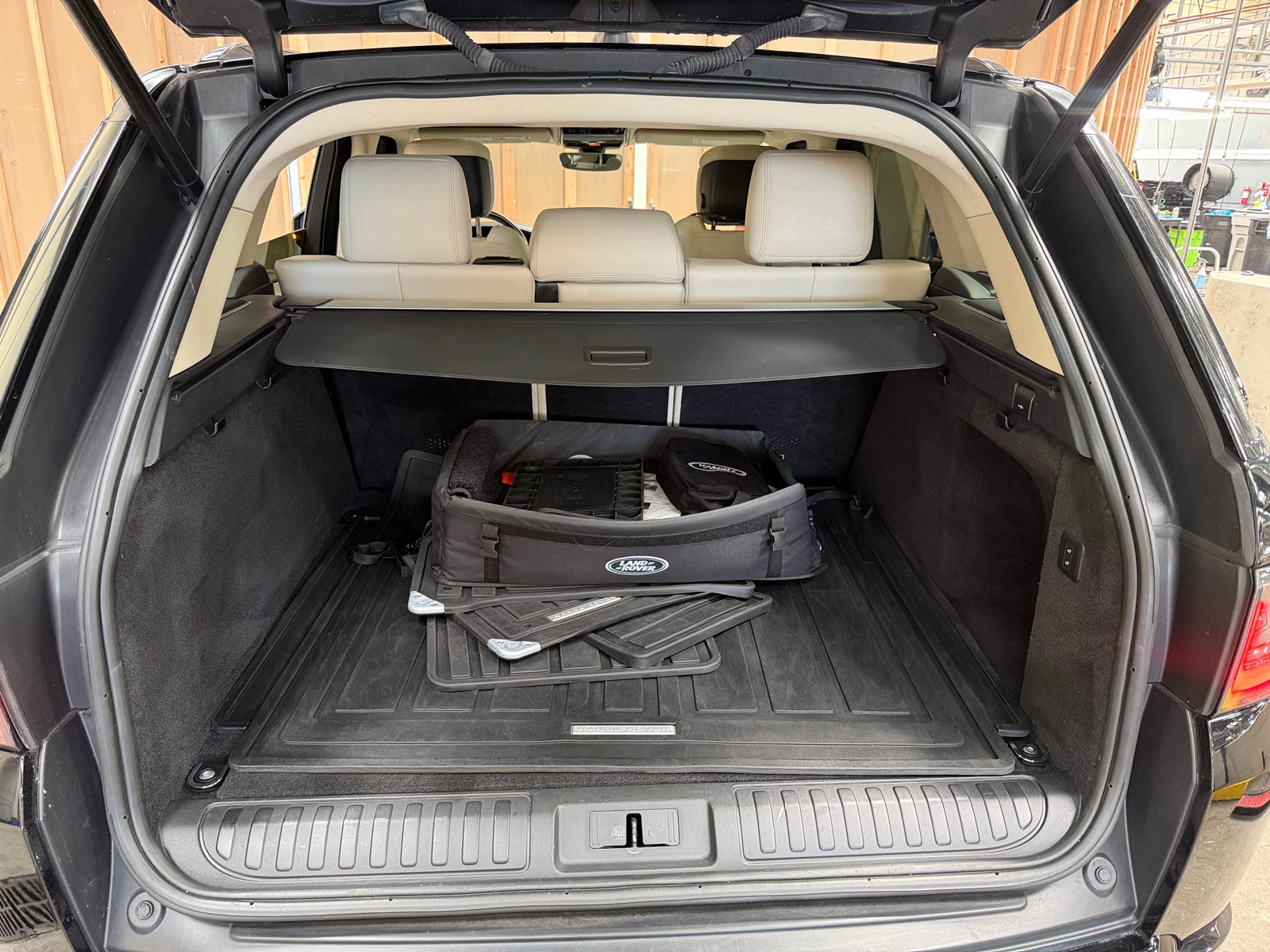 Thumbnail: 2019 Land Rover Range Rover Sport - 6