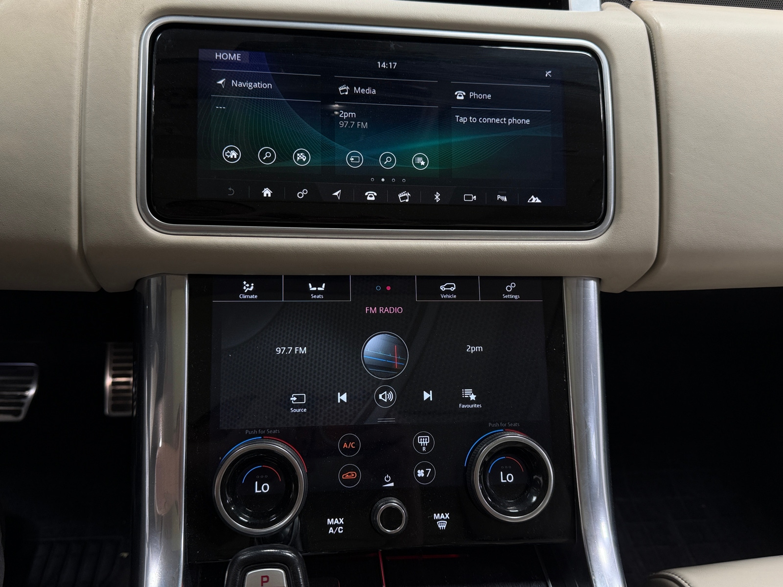 Thumbnail: 2019 Land Rover Range Rover Sport - 3