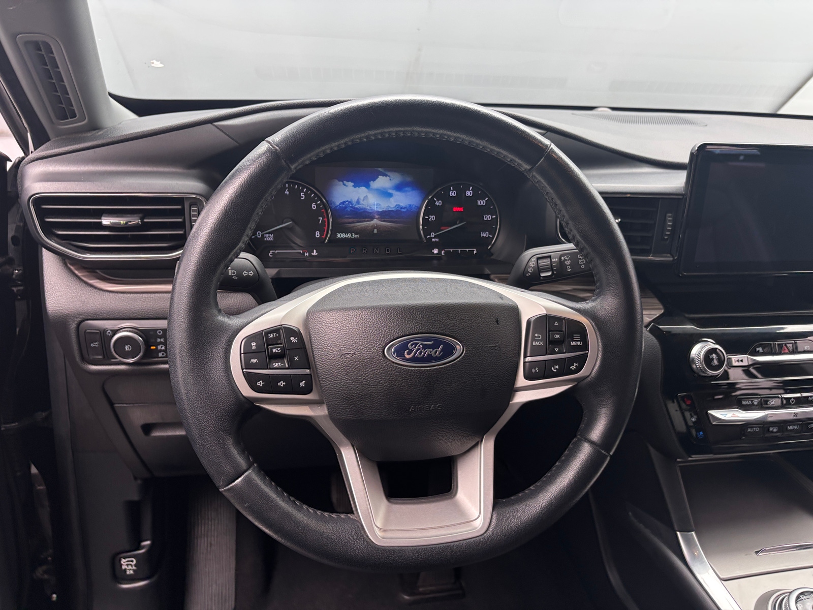 Thumbnail: 2023 Ford Explorer - 4