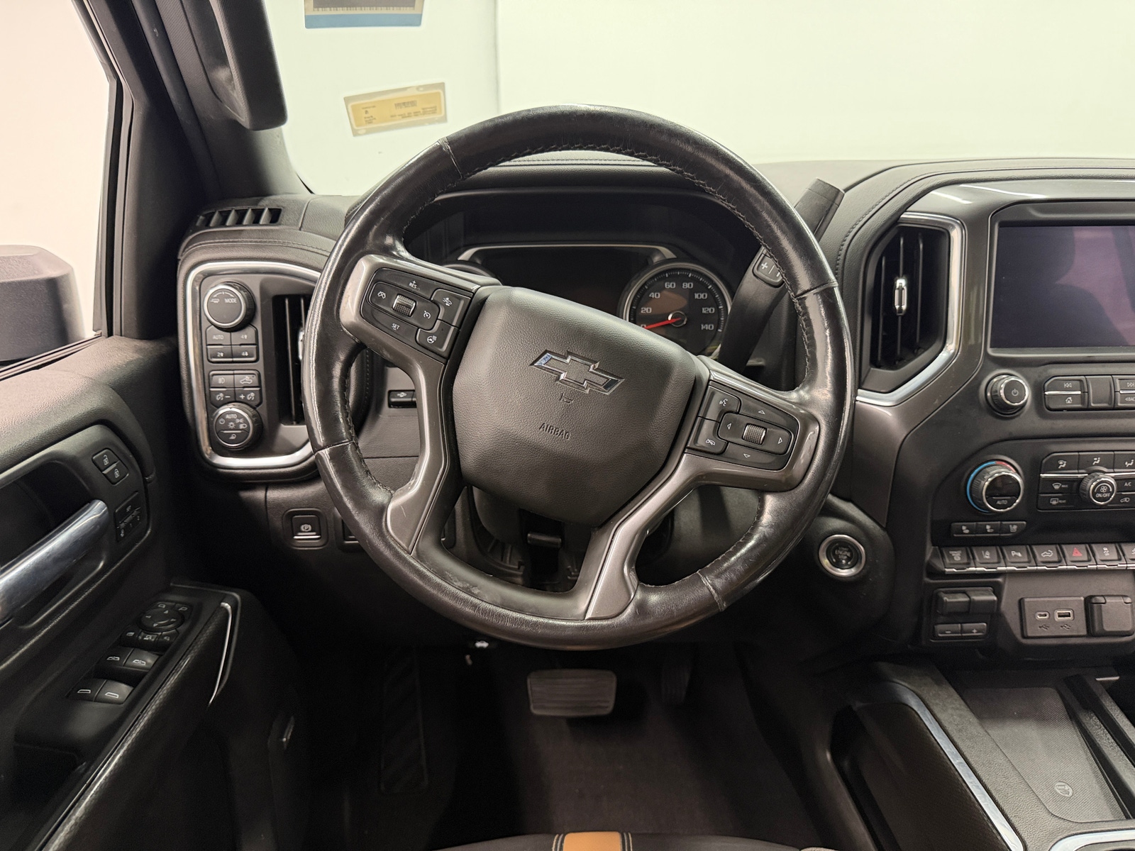 Thumbnail: 2021 Chevrolet Silverado 2500 - 4